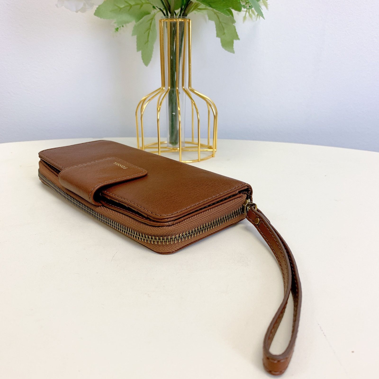 Fossil Fossil SWL2228210 Madison Zip Clutch IN Brown Size ONE SIZE - 3 Thumbnail