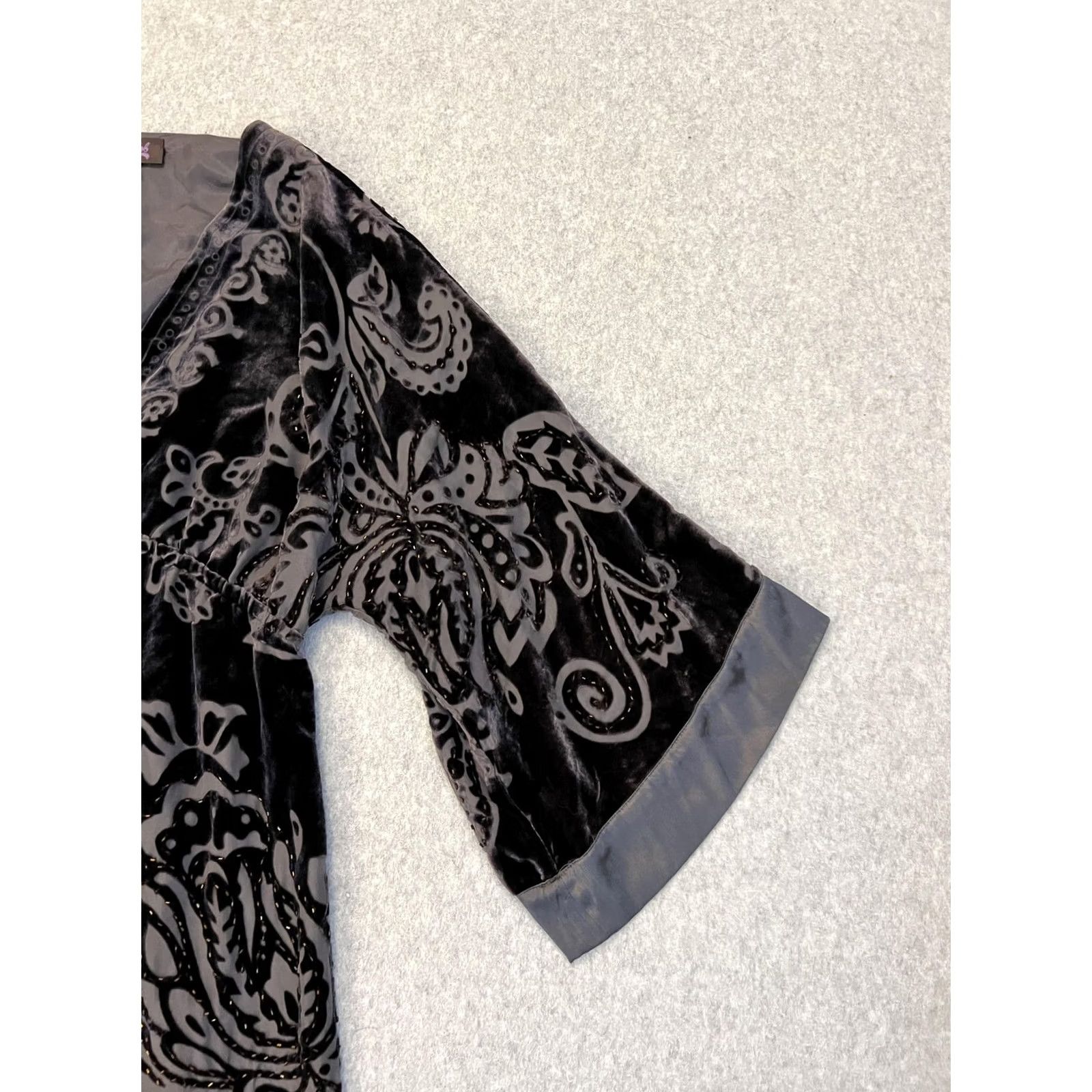Vintage Hale Bob Dress Womens M Black Velvet Paisley Beaded Kimono Sleeve Short Boho Size 32" / US 10 / IT 46 - 3 Thumbnail