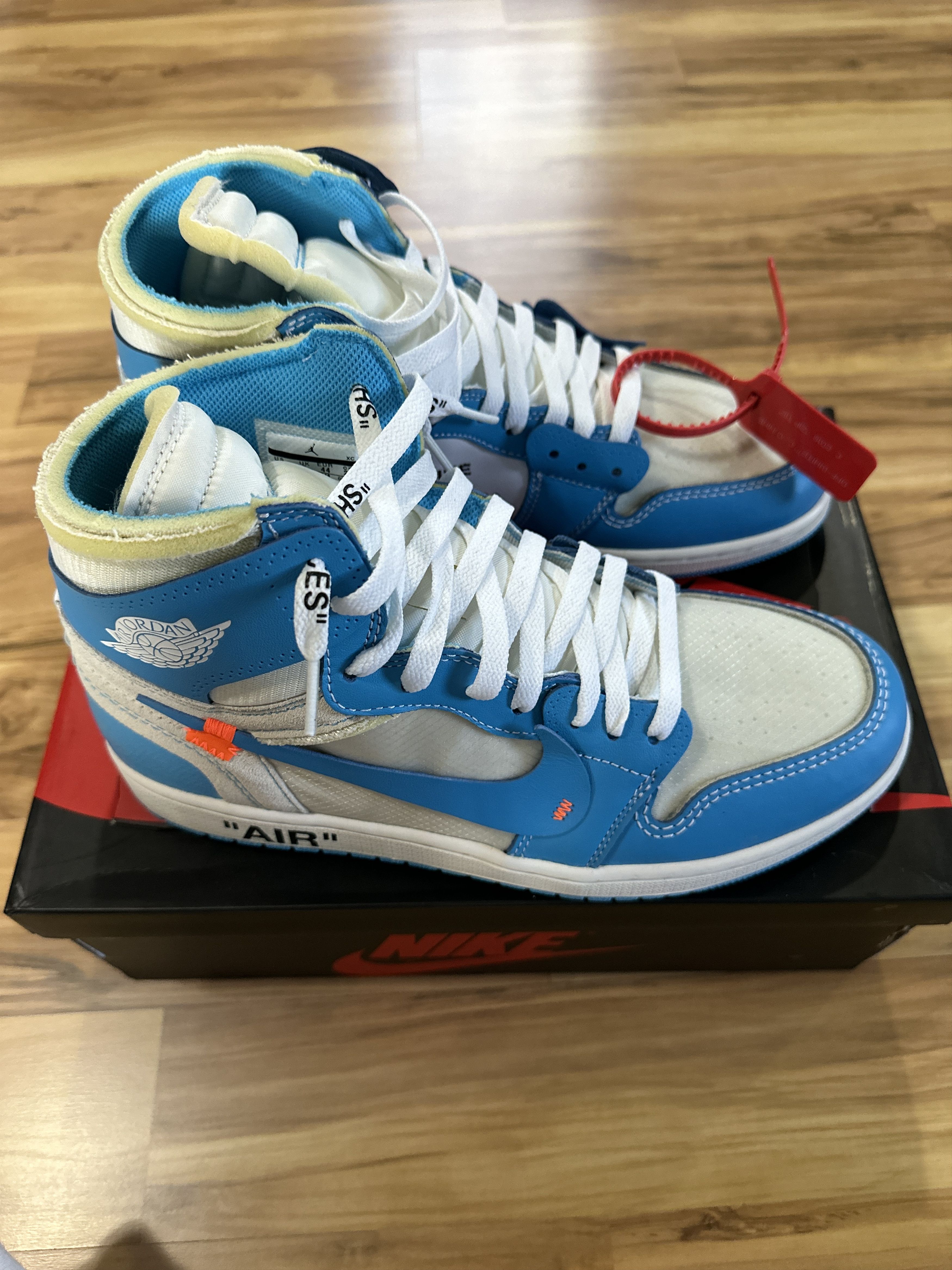 image of Jordan Nike Jordan 1 High Off-White "university Blue/unc" Size 10 Shoes in Light Blue, Men's
