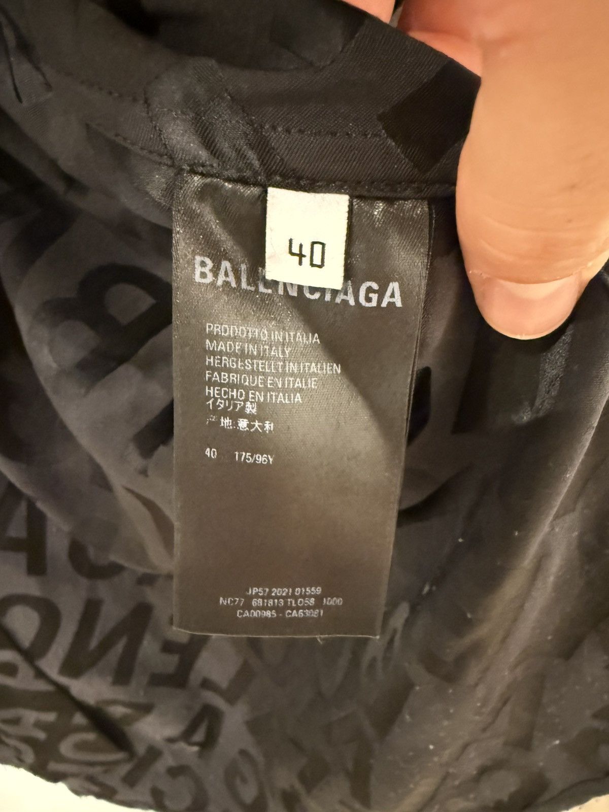Balenciaga BALENCIAGA BLACK BUTTON UP Size US XL / EU 56 / 4 - 4 Thumbnail