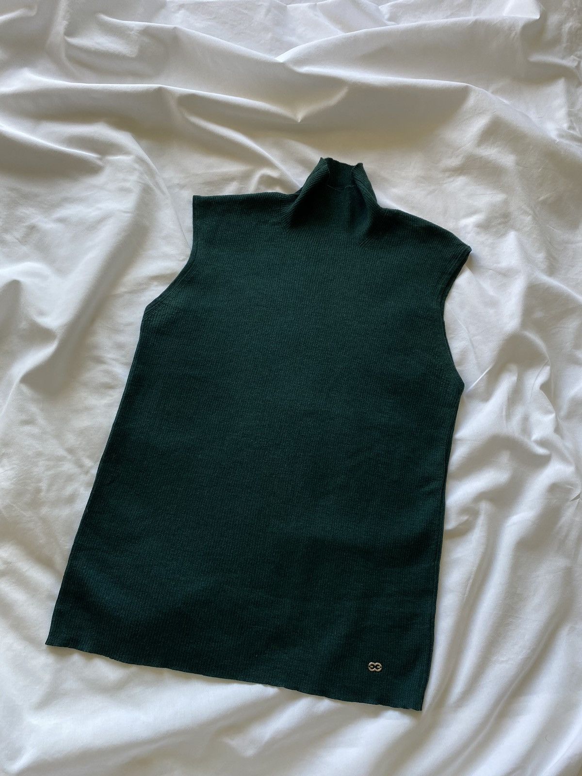 Escada Escada Turtleneck Sleeveless Wool Top Size M / US 6-8 / IT 42-44 - 1 Thumbnail