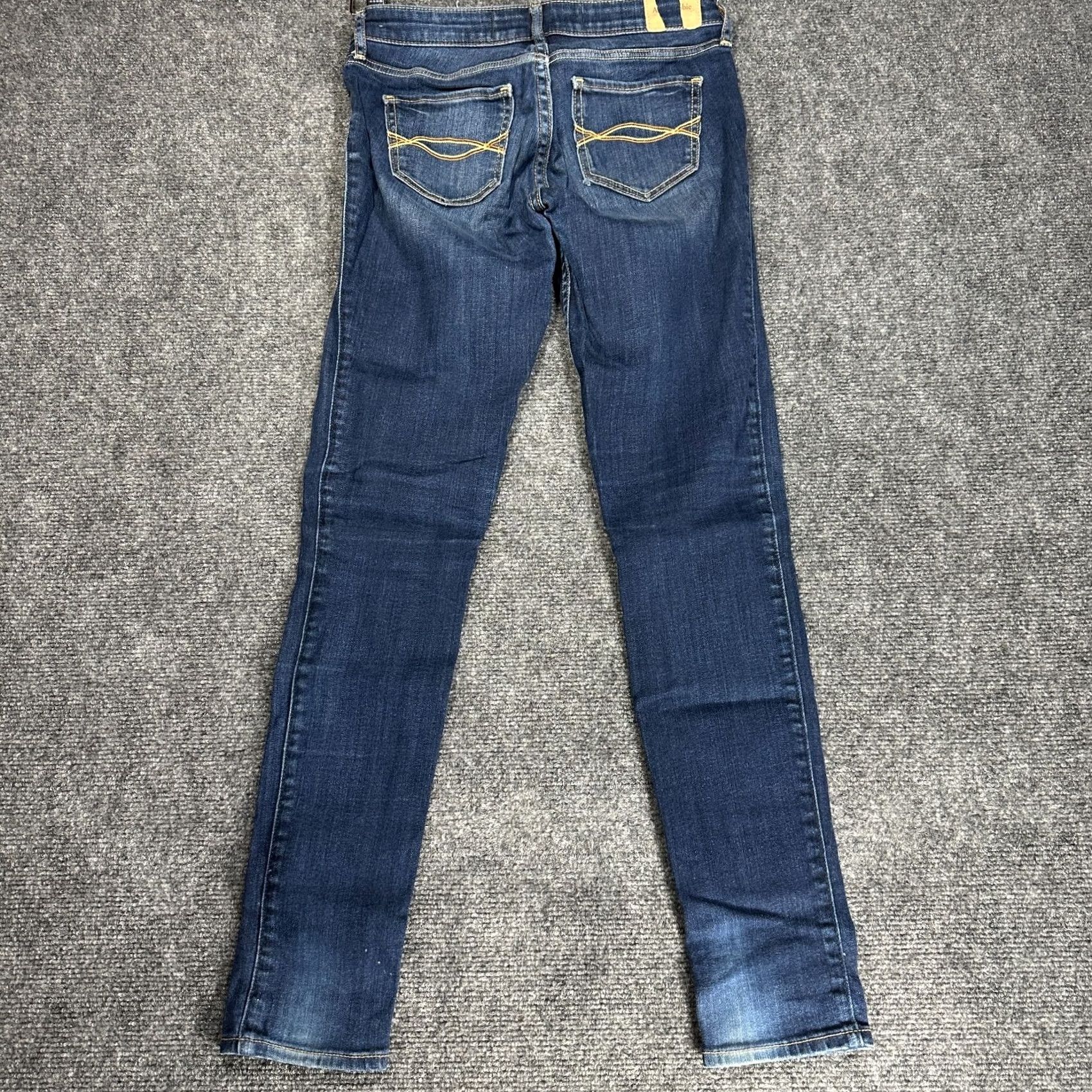 Abercrombie & Fitch Abercrombie & Fitch Jeans Womens 4 The A&F Jegging Cotton Stretch Pockets Denim Blue 5-Pocket Design Regular Rise Low Inseam 30 Mens Womens Girls Size 27" / US 4 / IT 40 - 6 Thumbnail