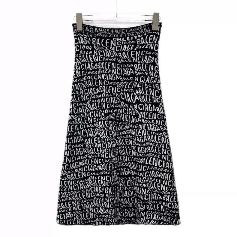 Other Balenciaga size S Black logo jacquard bullet screen full p Size 24" / US 00 / IT 34 - 1 Thumbnail