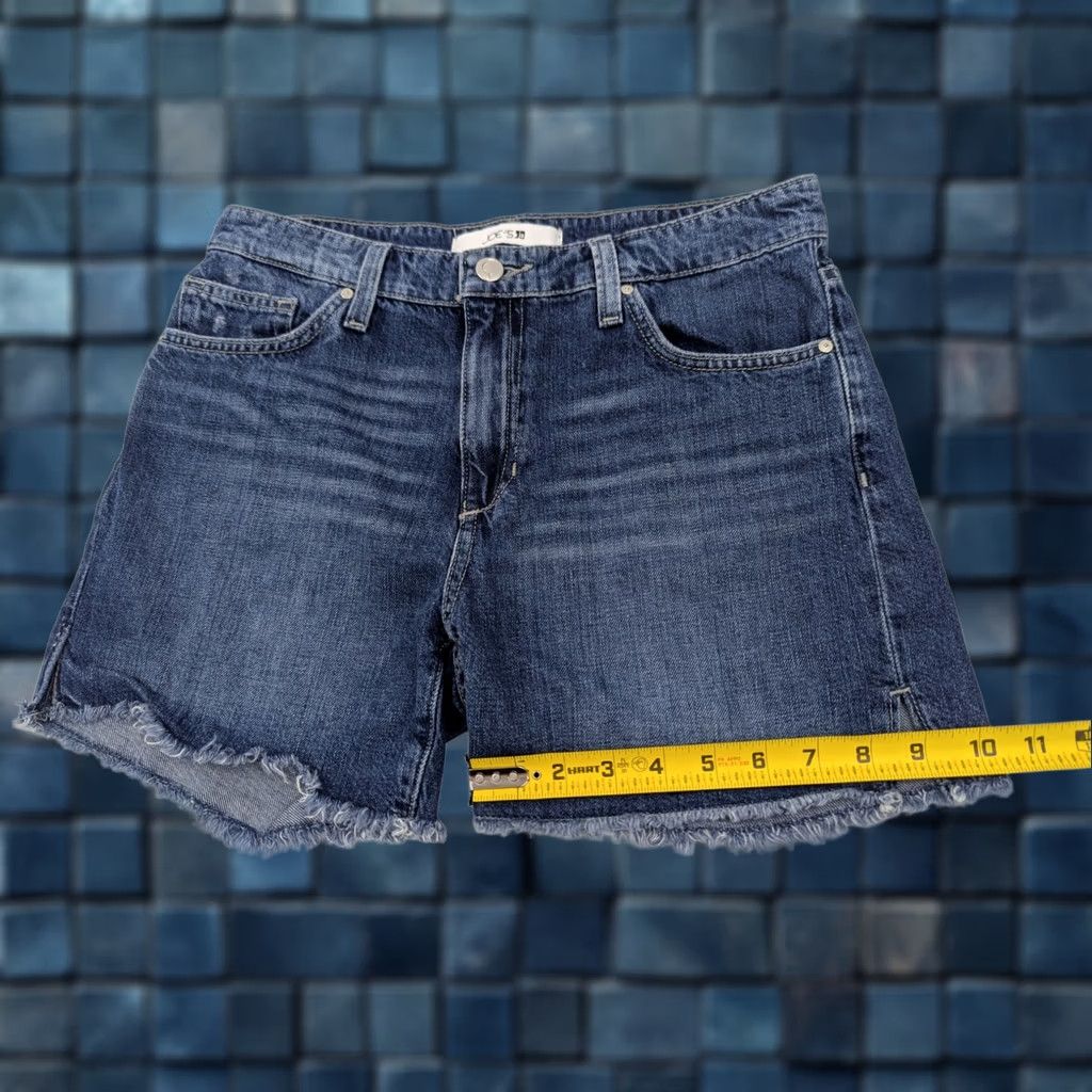 Vintage Joes Jeans Cut-Off Stretch Denim Shorts Women 30 Mid Rise Distressed Blue 5-Pocket Button Zipper Frayed Fringe Vintage No XS? Not applicable Size 30" / US 8 / IT 44 - 1 Thumbnail