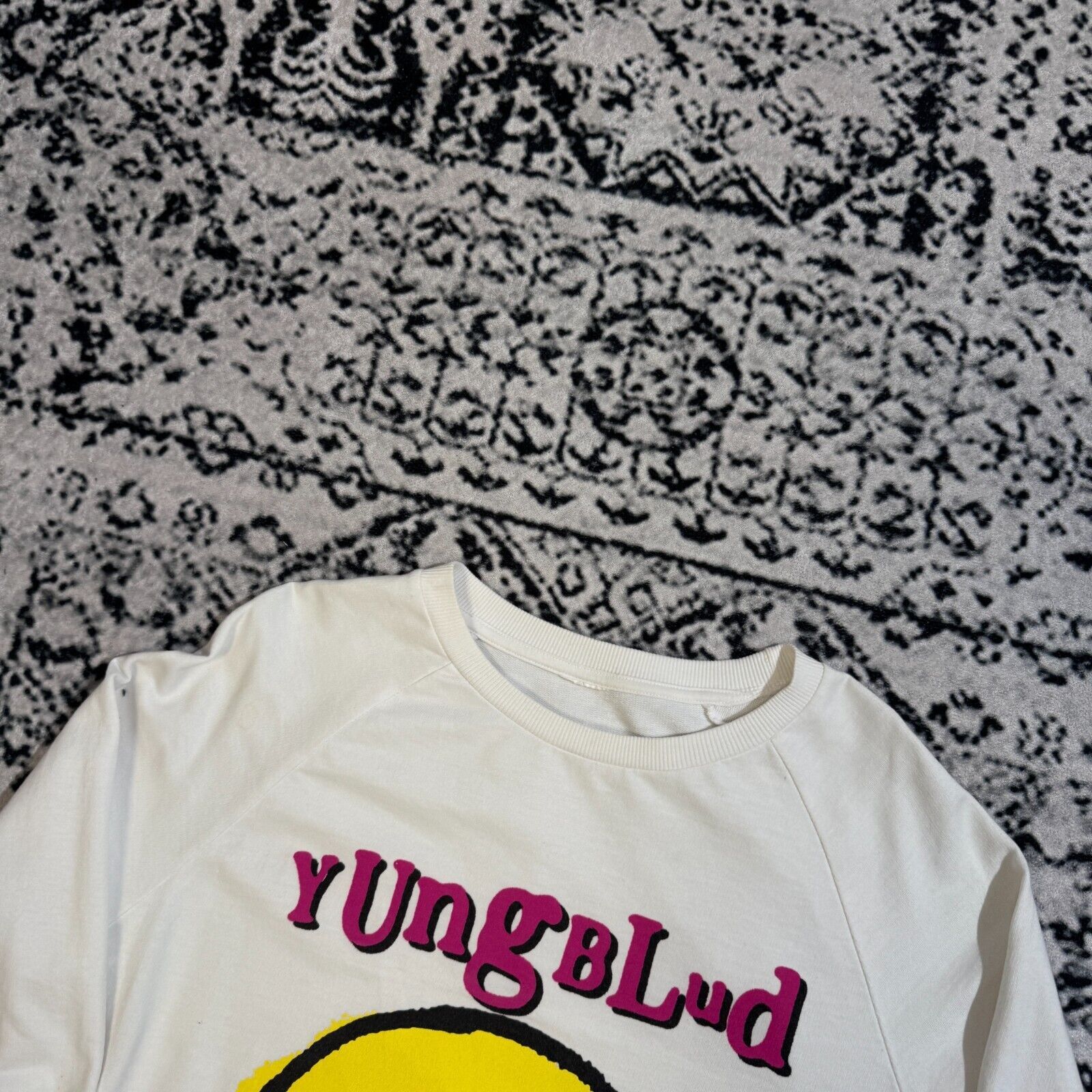 Vintage White Cotton Longsleeve Size L Yungblud Be Fookin Happy Size US L / EU 52-54 / 3 - 6 Thumbnail