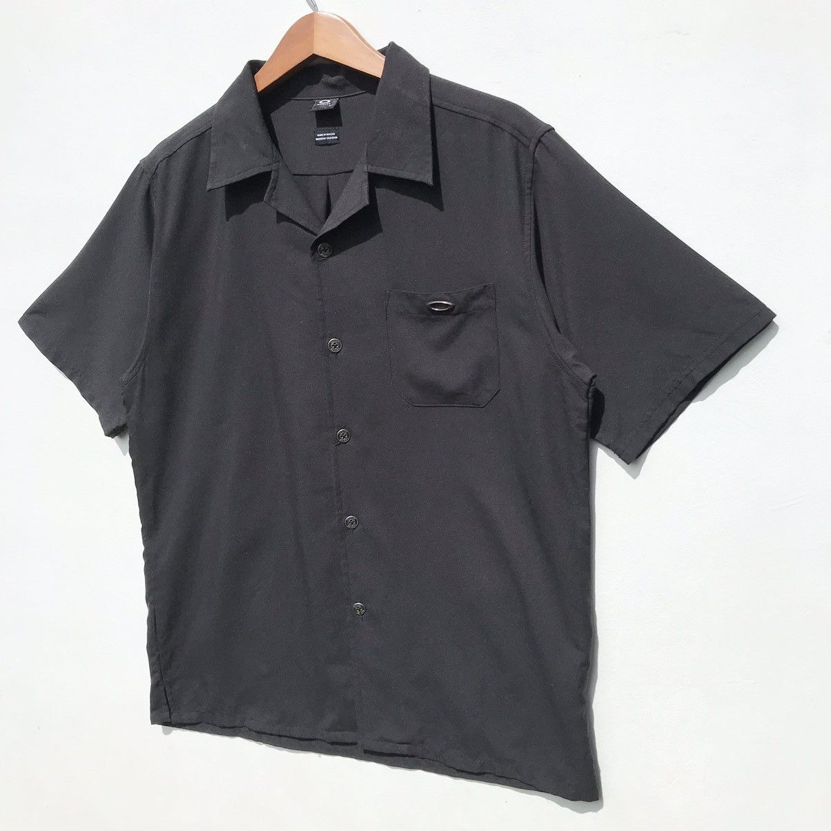 Oakley Vintage Oakley Shirt Button Oakley Fashion Brand Size US S / EU 44-46 / 1 - 3 Thumbnail