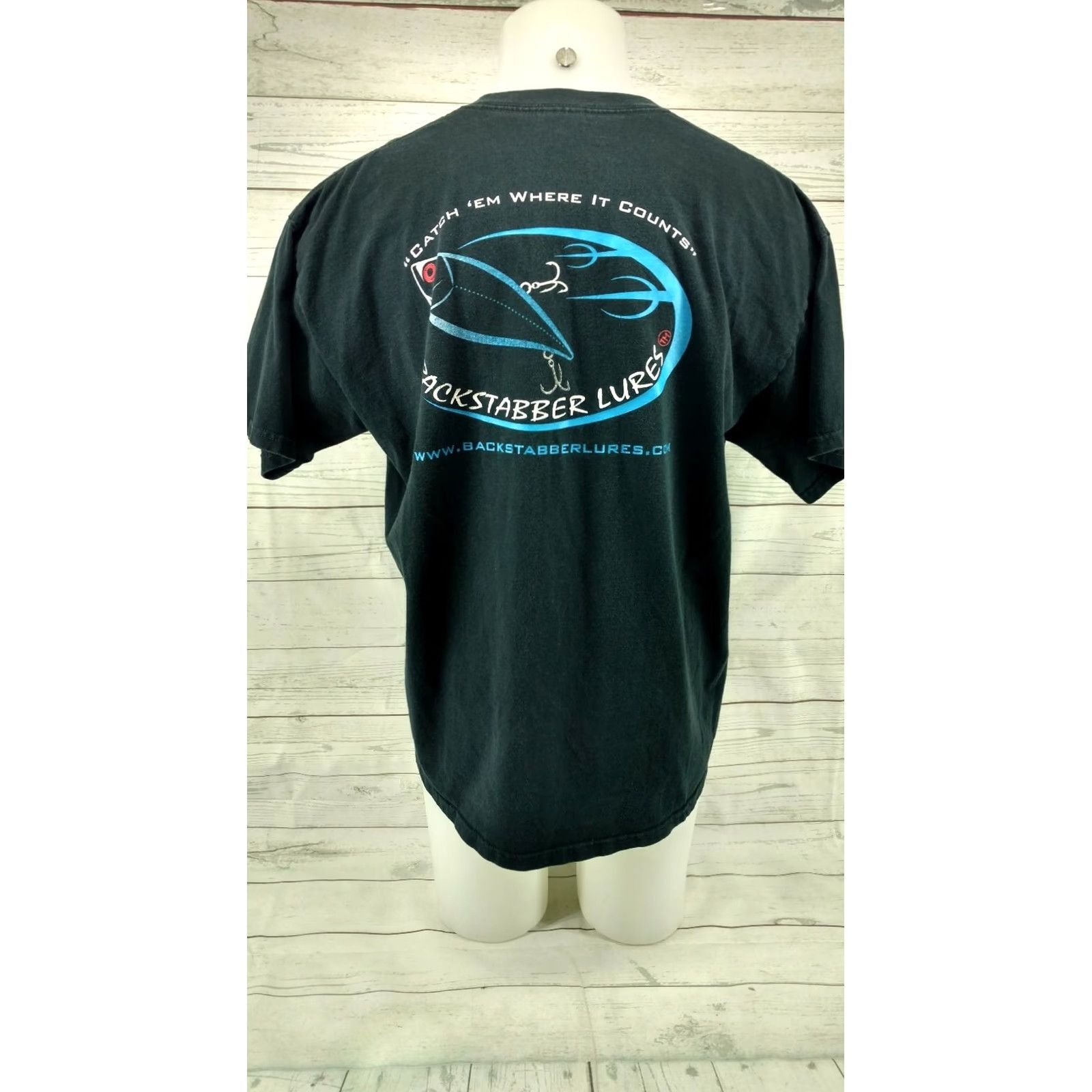 Gildan Mens Shirt XL Backstabber Lures Black Gildan Regular Cotton T-Shirt Mens Size US XL / EU 56 / 4 - 6 Thumbnail