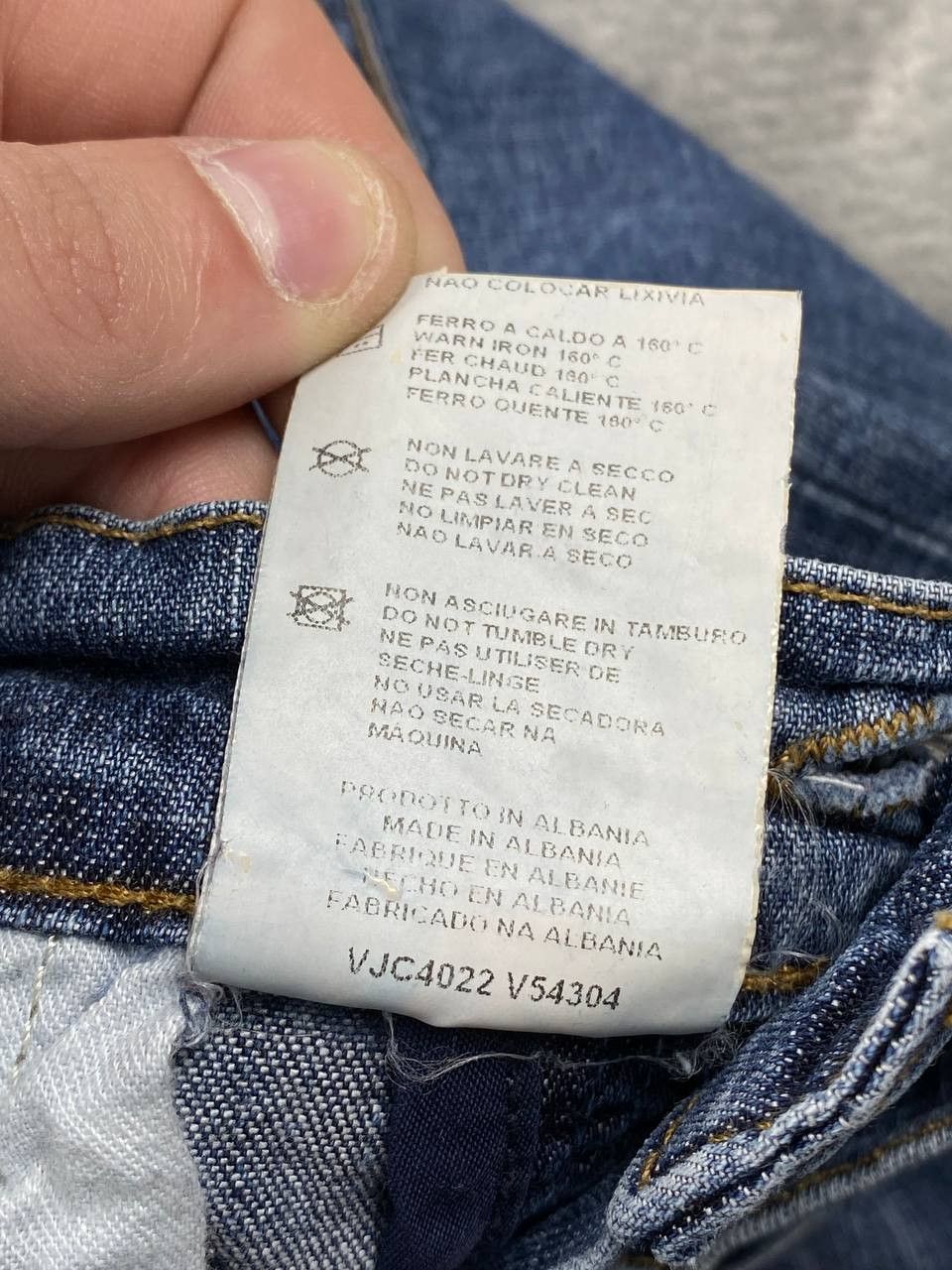 Versace Vintage Versace Jeans Denim Size US 36 / EU 52 - 13 Thumbnail