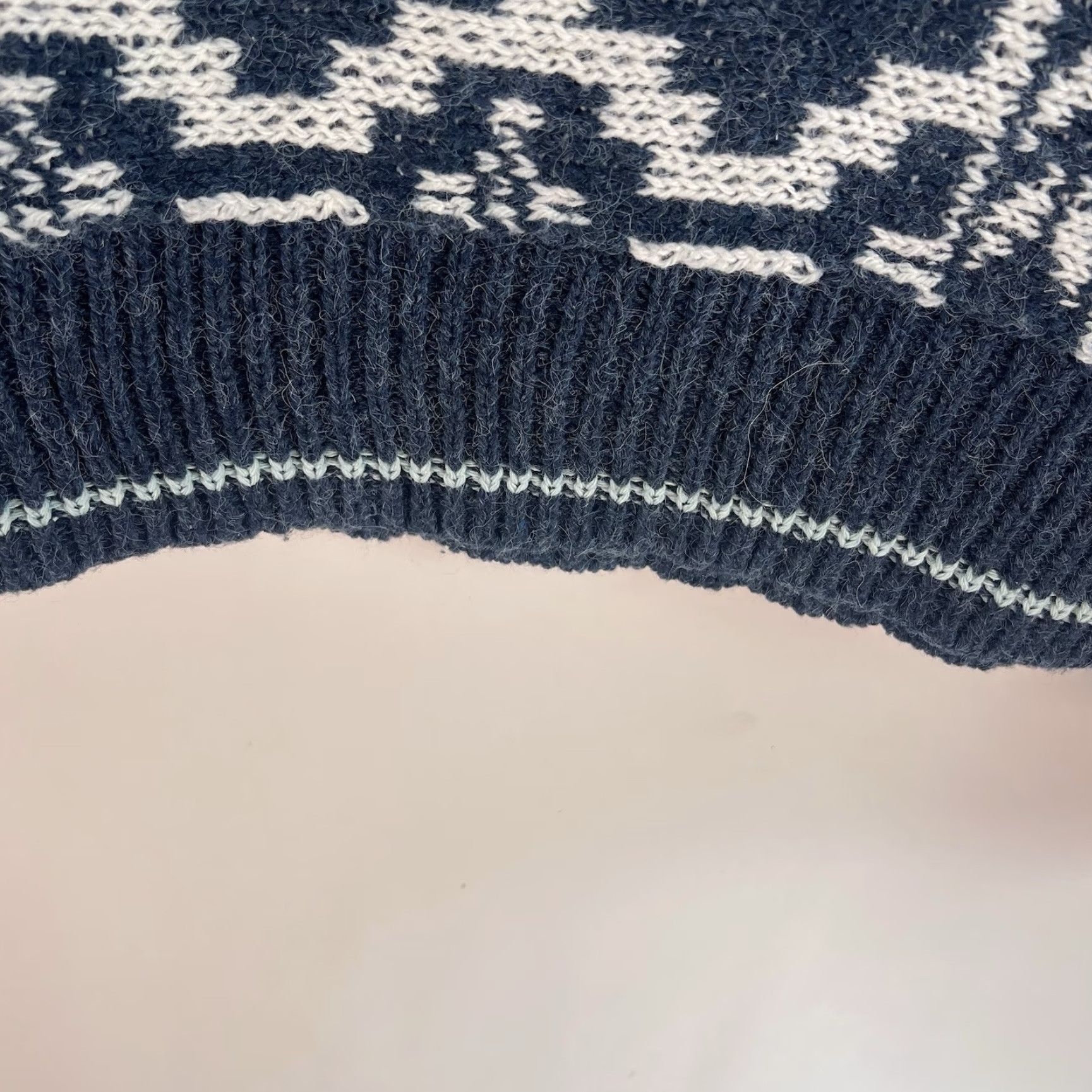 Vintage Buckle Cowl Neck Cropped Sweater Womens Size S Blue/Gray Size S / US 4 / IT 40 - 5 Thumbnail