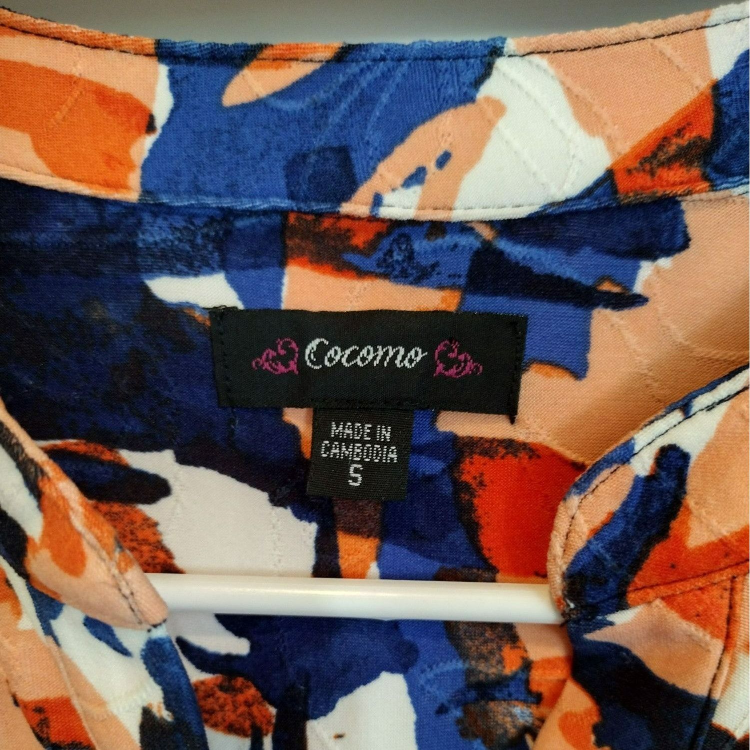 Other Womens Cocomo Abstract Print Button-Front Top Sz S Polyester Size S / US 4 / IT 40 - 3 Thumbnail