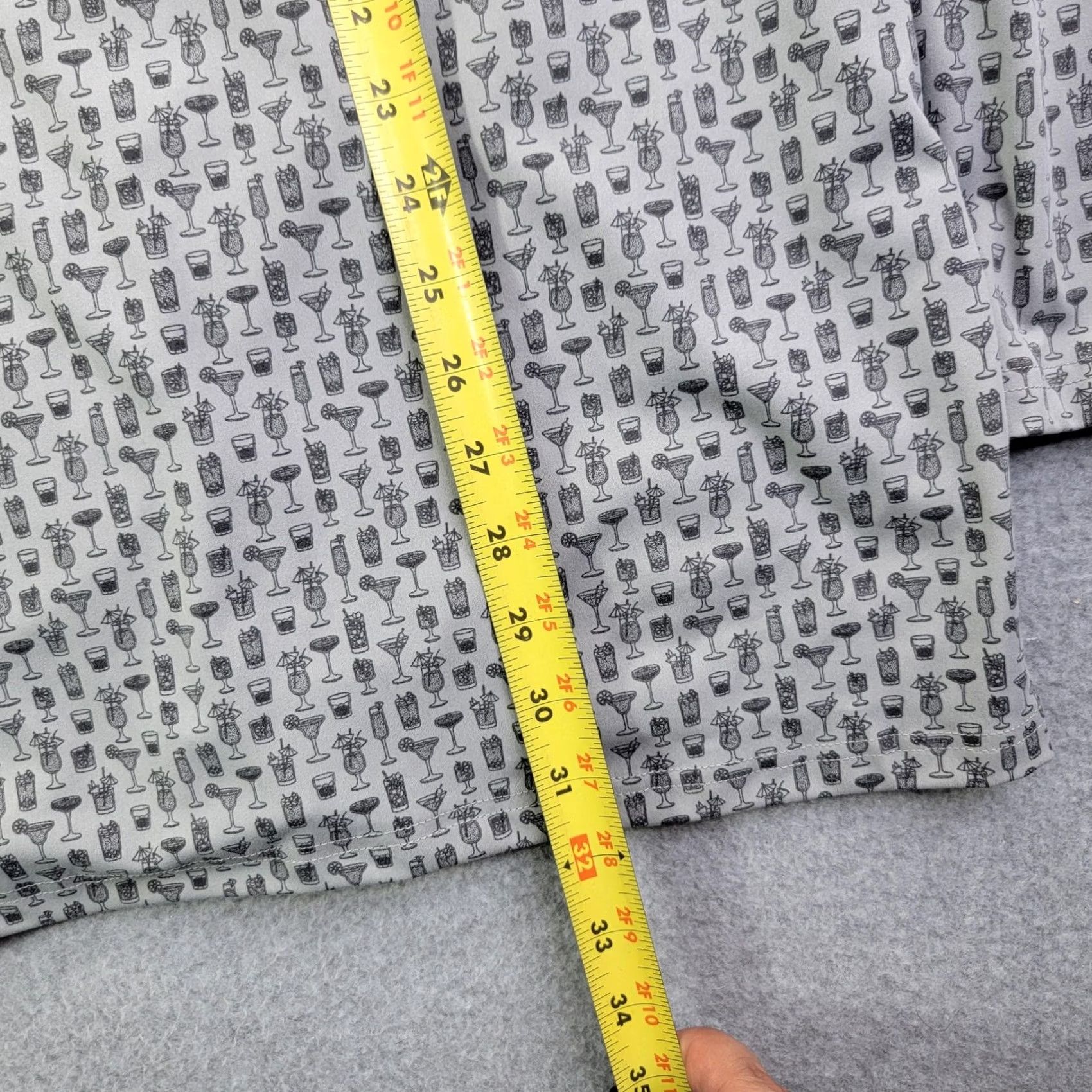 Vintage VINTAGE Birdie Bound Shirt Mens 3XL Gray Cocktail Print 1/4 Zip Golf Pullover Stretch UV Size US XXL / EU 58 / 5 - 6 Thumbnail
