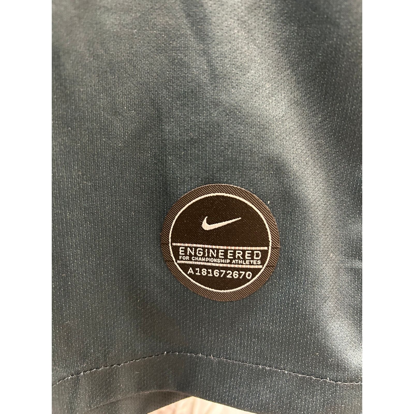 Club América 2019–2020 away kit Soccer Jersey size Medium M