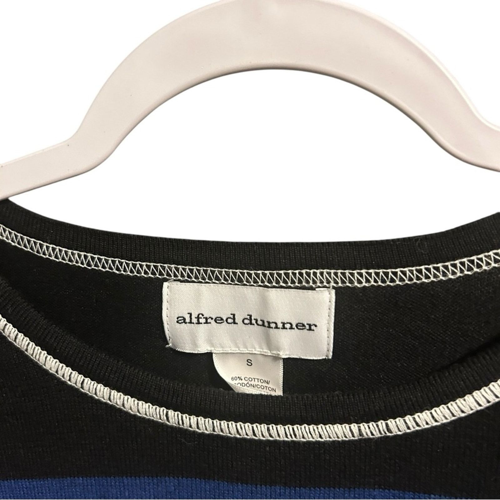 Other Alfred Dunner Asymmetrical Graphic Black Blue Blouse size S Size S / US 4 / IT 40 - 2 Thumbnail
