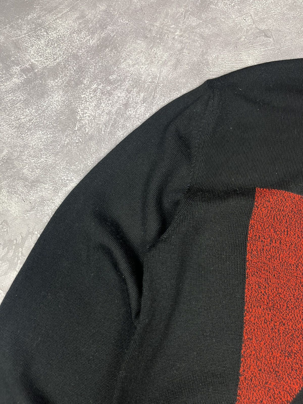Alexander McQueen Alexander McQueen Big Logo Black Wool sweater Size US S / EU 44-46 / 1 - 3 Thumbnail