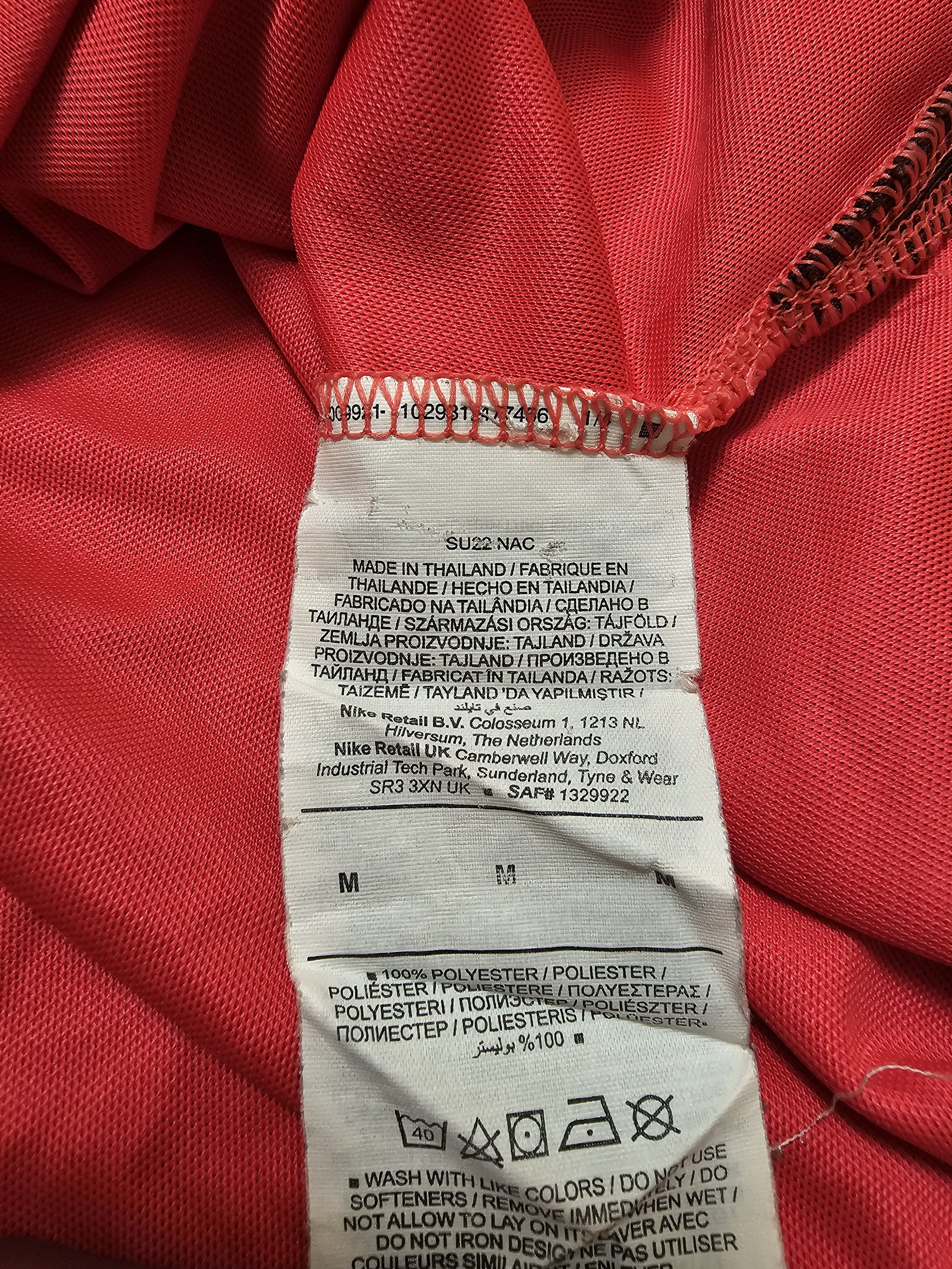 Nike LIVERPOOL 2022 2023 FOOTBALL SHIRT SOCCER JERSEY PRE MATCH Size US M / EU 48-50 / 2 - 6 Thumbnail