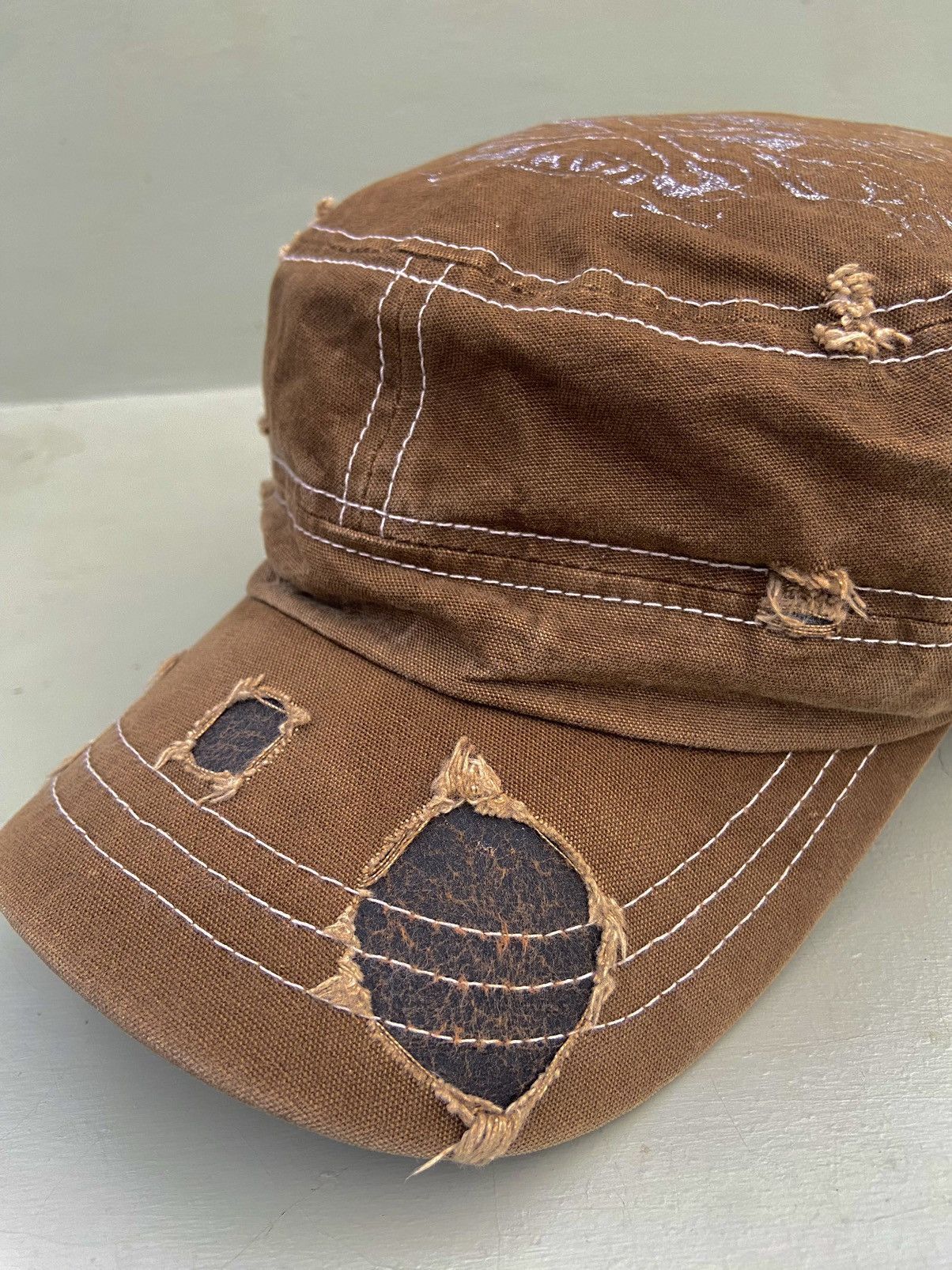 If Six Was Nine 2000s punk skulls ditsetressed ifsixwasnine patrol hat Size ONE SIZE - 3 Thumbnail