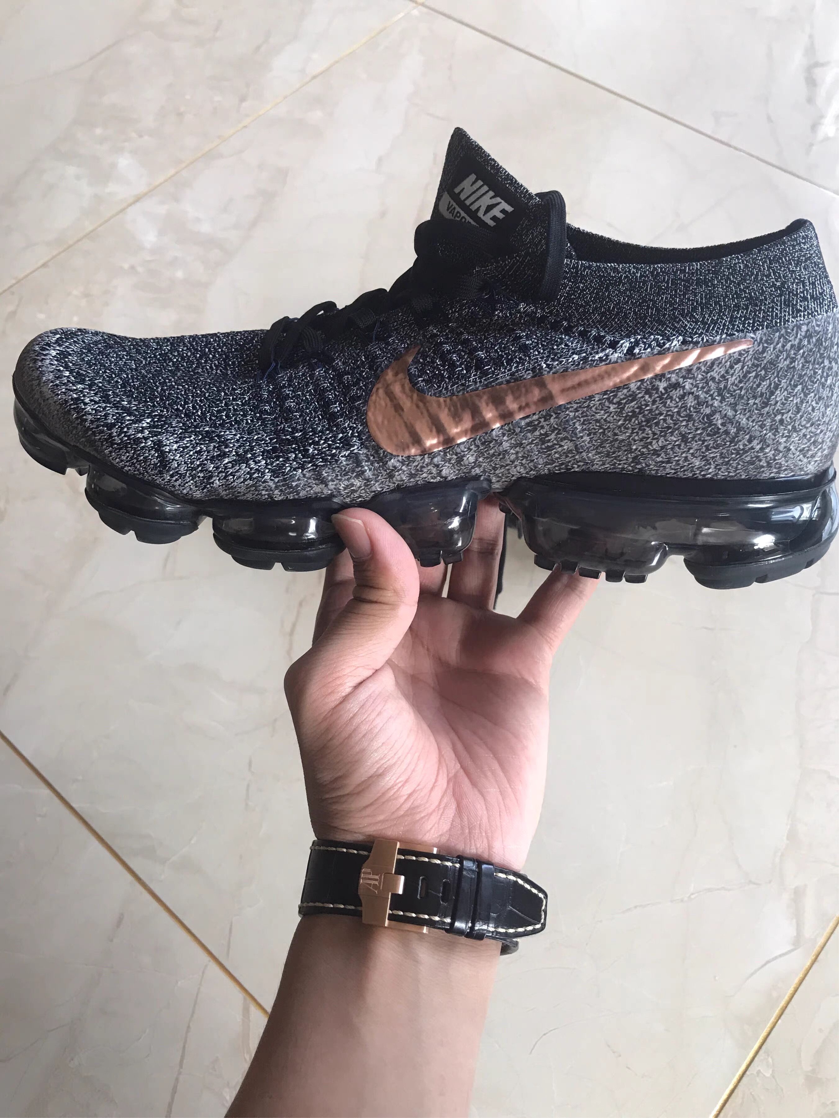 Nike Nike Air VaporMax Running Shoes K17 Size US 11 / EU 44 - 3 Thumbnail