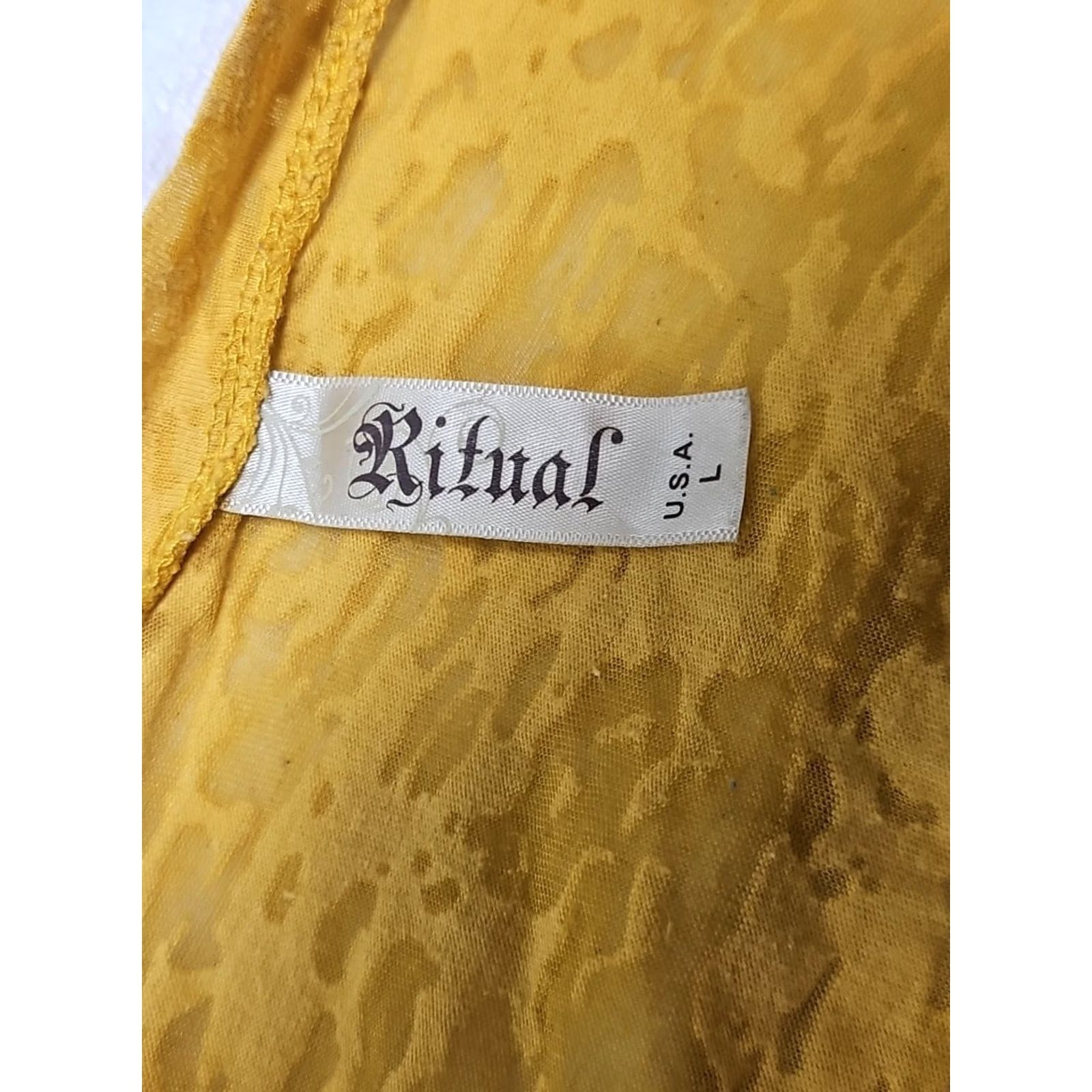 Vintage Fleur de Lis Yellow Long Sleeve Top Women’s L Burnout Y2K USA Graphic Knit Size L / US 10 / IT 46 - 7 Thumbnail