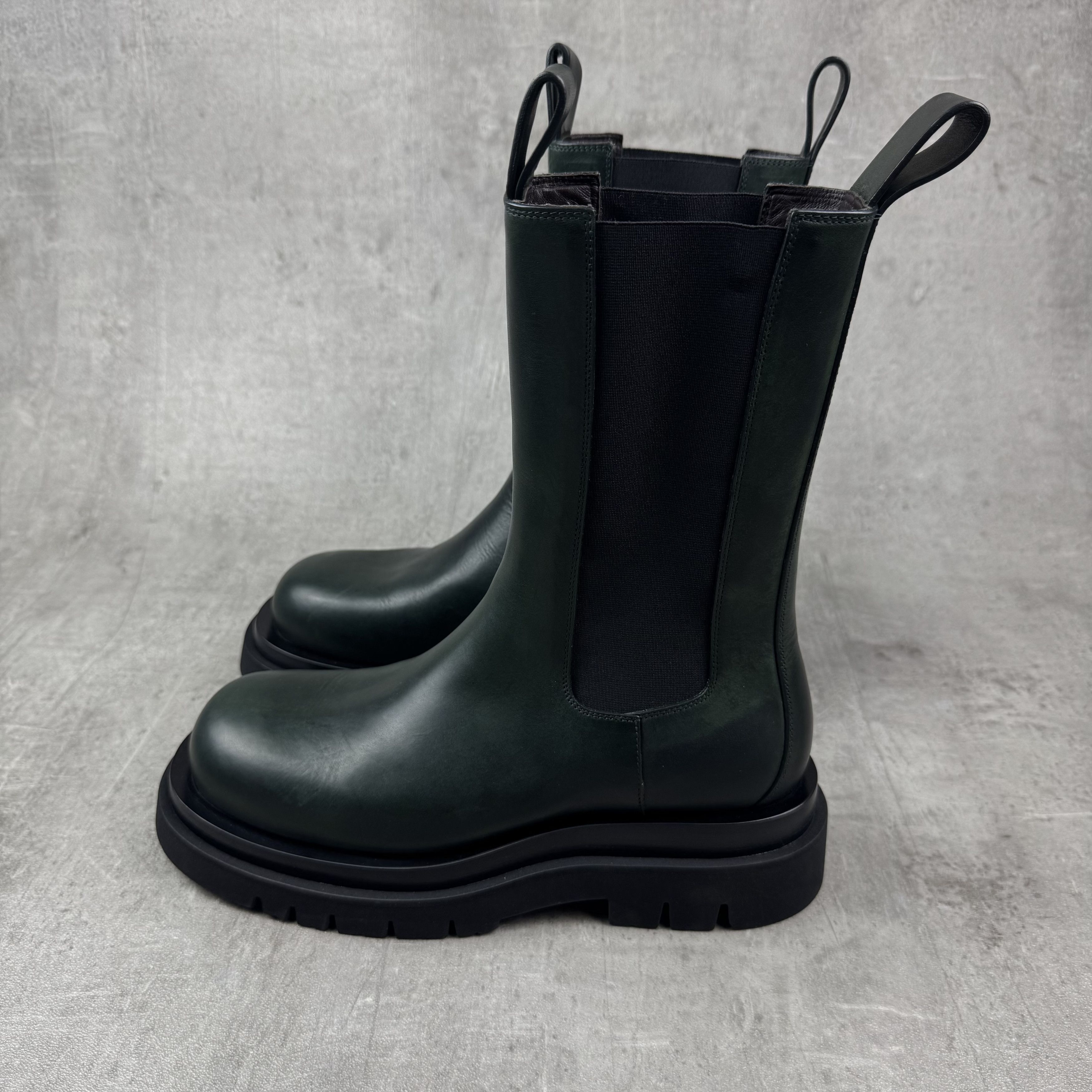Bottega Veneta BOTTEGA VENETA Lug Chelsea Boots in Bottle Green Size US 8 / EU 41 - 7 Thumbnail