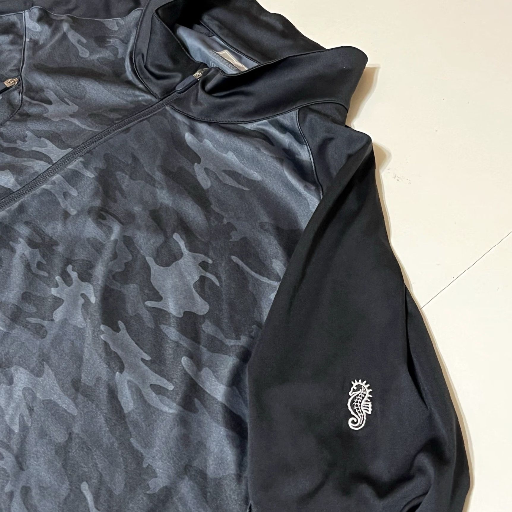 Vintage Ahead Performance Quarter Zip Mens 3XL Blue Camo Logo Golf Pullover Regular Size US XXL / EU 58 / 5 - 7 Thumbnail