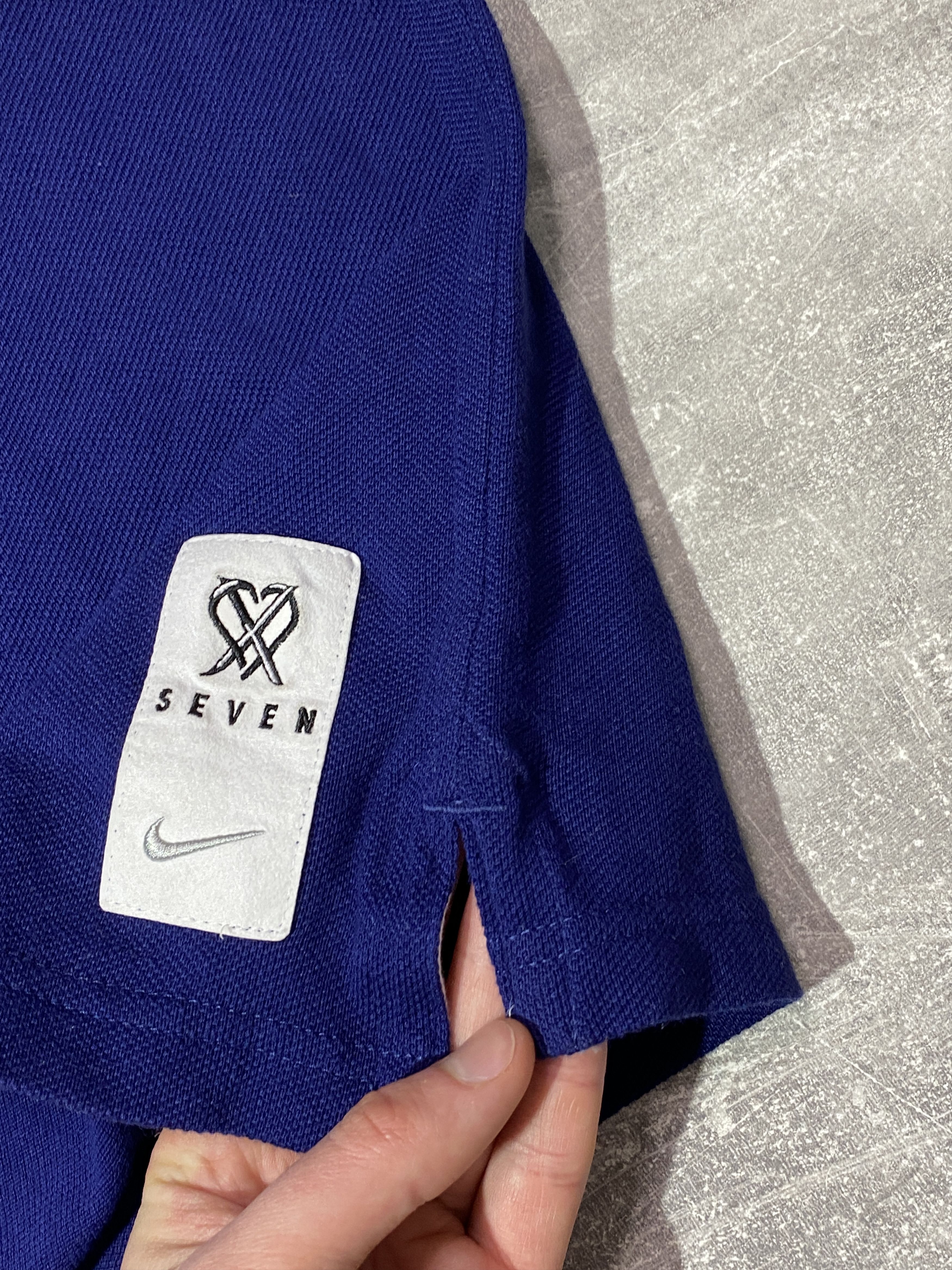 Nike Vintage Y2K Nike Seven Swoosh heart Polo T-shirt Size US M / EU 48-50 / 2 - 4 Thumbnail