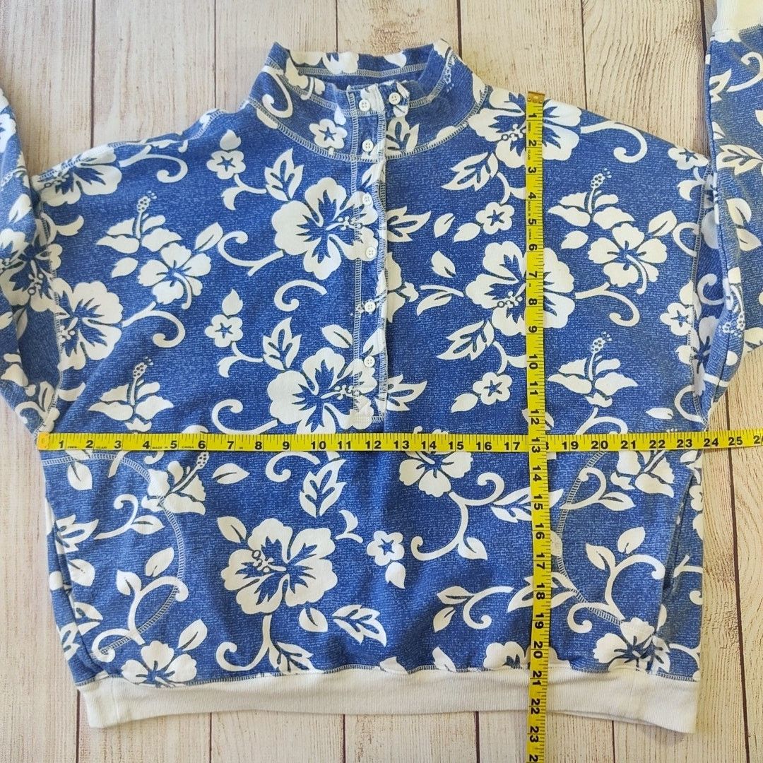Urban Outfitters Out From Under oversized hibiscus sweatshirt sz XS Size XS / US 0-2 / IT 36-38 - 6 Thumbnail
