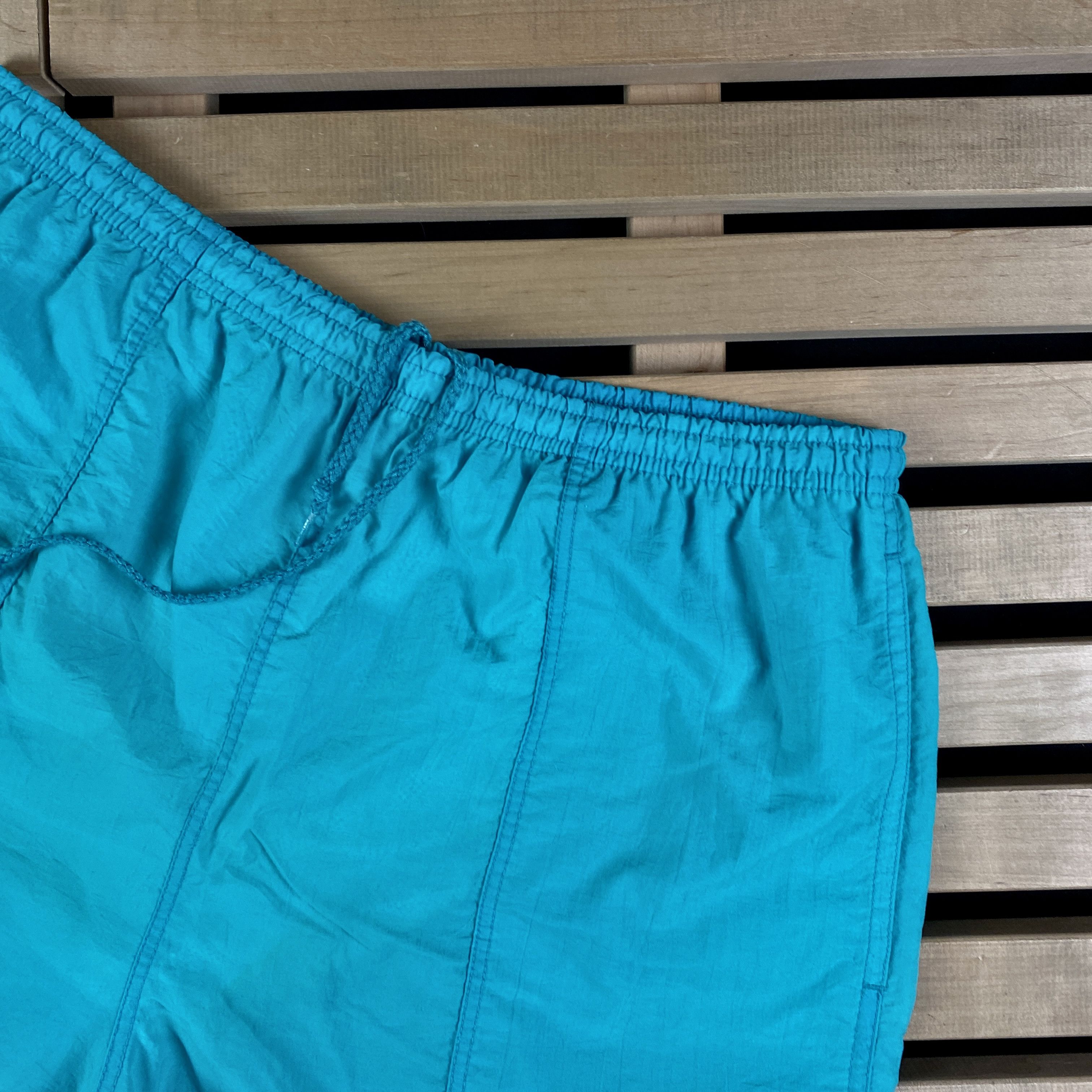 Reebok × Vintage Mens Shorts Reebok Vintage Size L Nylon Size US 34 / EU 50 - 2 Thumbnail