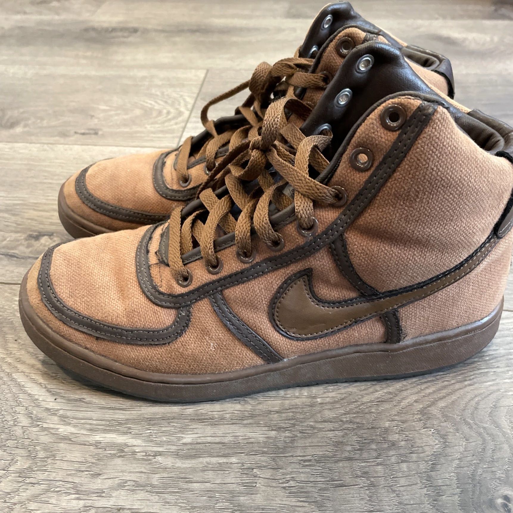 Nike Nike Vandal Sneaker Haight Street Brown Canvas Size 8 Men Athletic Shoes 2003 Straps Missing Size US 8 / EU 41 - 4 Thumbnail