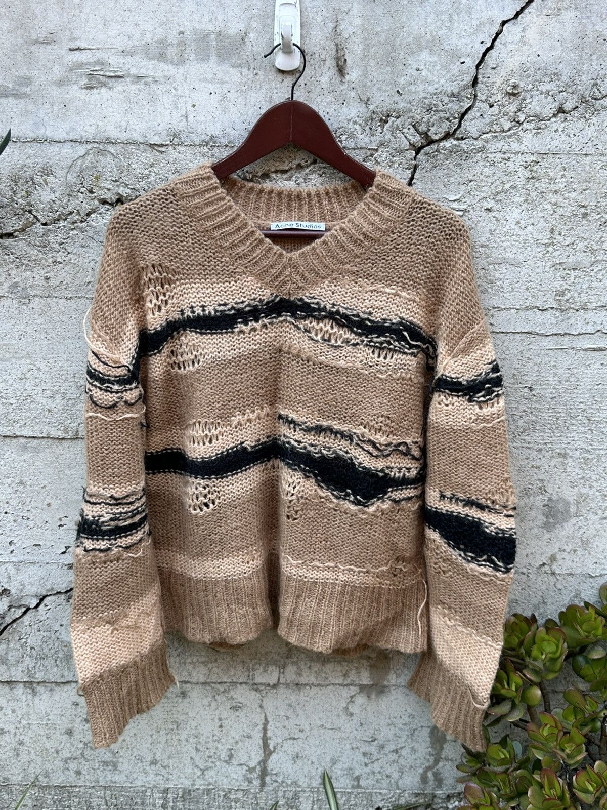 Acne Studios RARE GRAIL Acne Studios distressed Kurt cobain knit Size US M / EU 48-50 / 2 - 5 Thumbnail