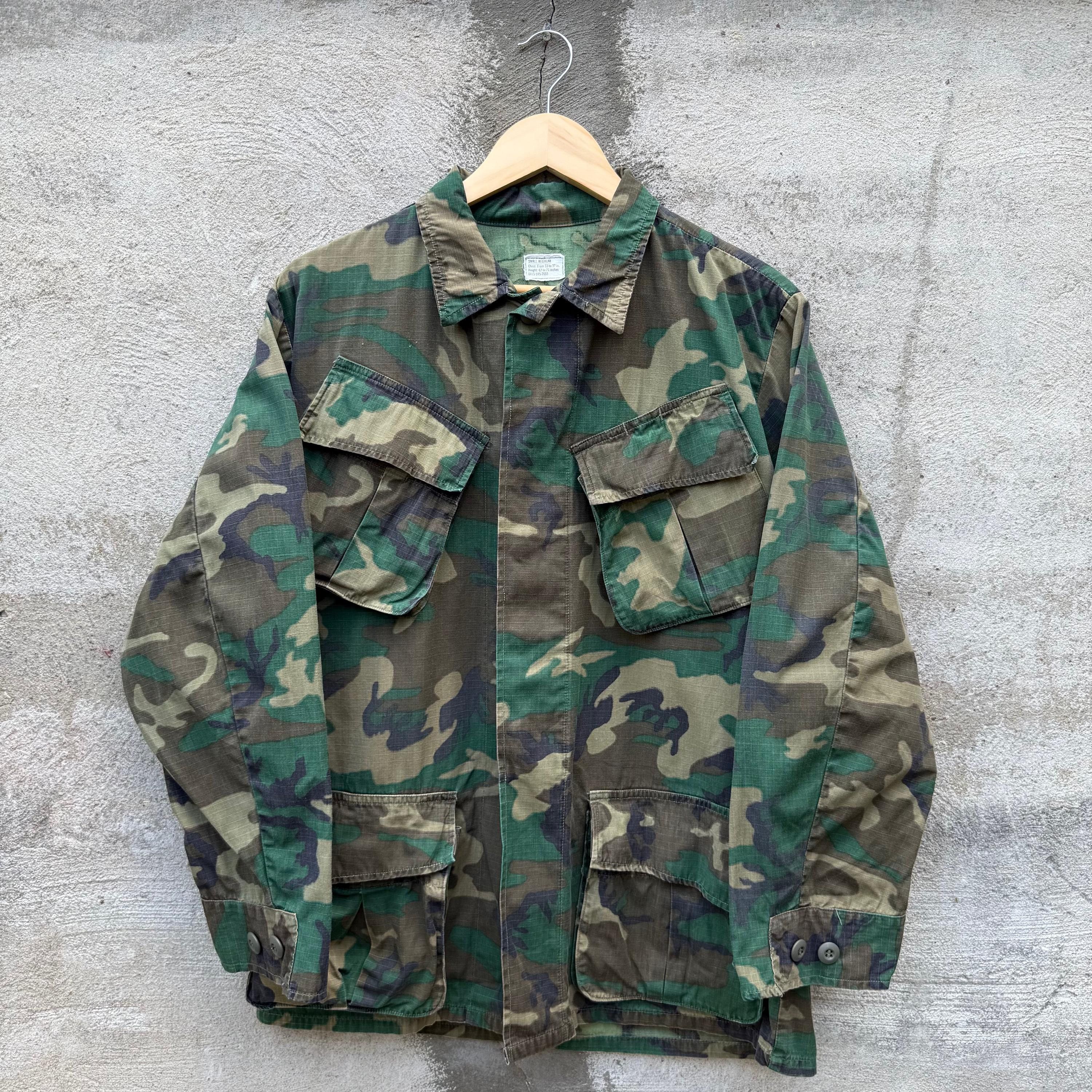 Vintage 1970 US Military ERDL Camo Slant Pocket Jungle Jacket Size US M / EU 48-50 / 2 - 1 Thumbnail