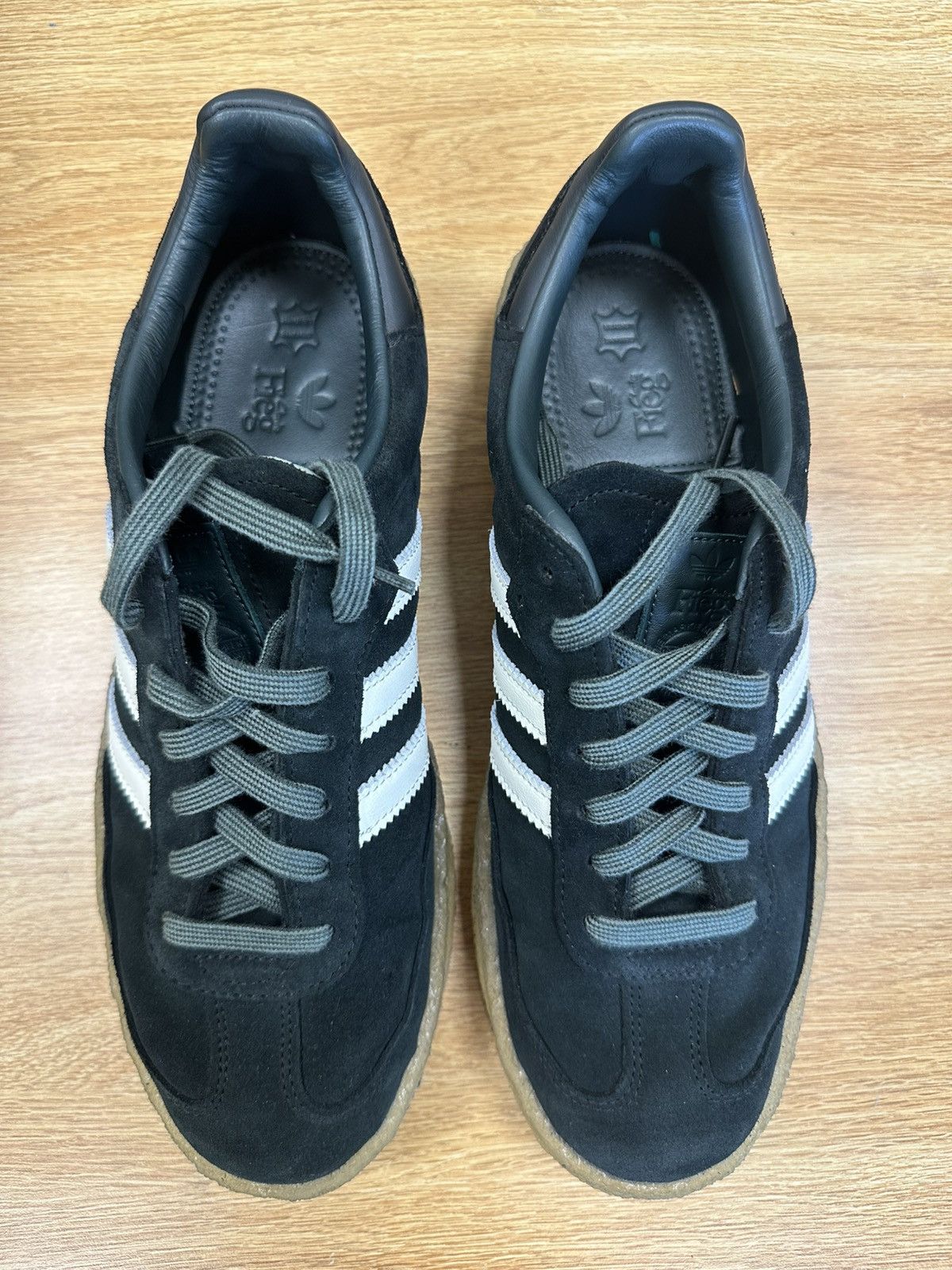 Adidas × Clarks × Ronnie Fieg Clark’s Adidas Samba Dark Green Size US 11 / EU 44 - 6 Thumbnail