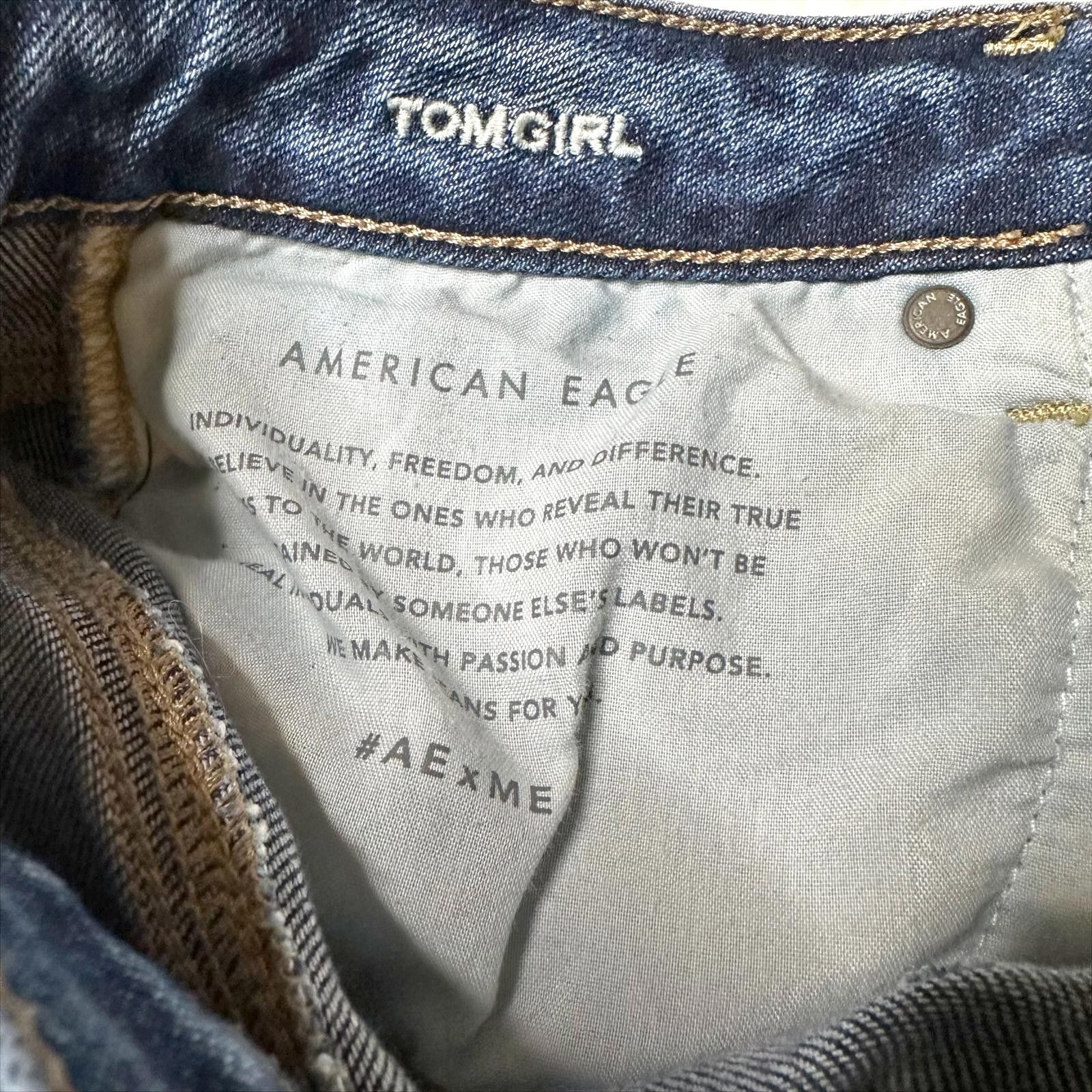American Eagle Outfitters American Eagle Tomgirl Distressed Denim Shorts 9” Women’s 6 Size 28" / US 6 / IT 42 - 7 Thumbnail