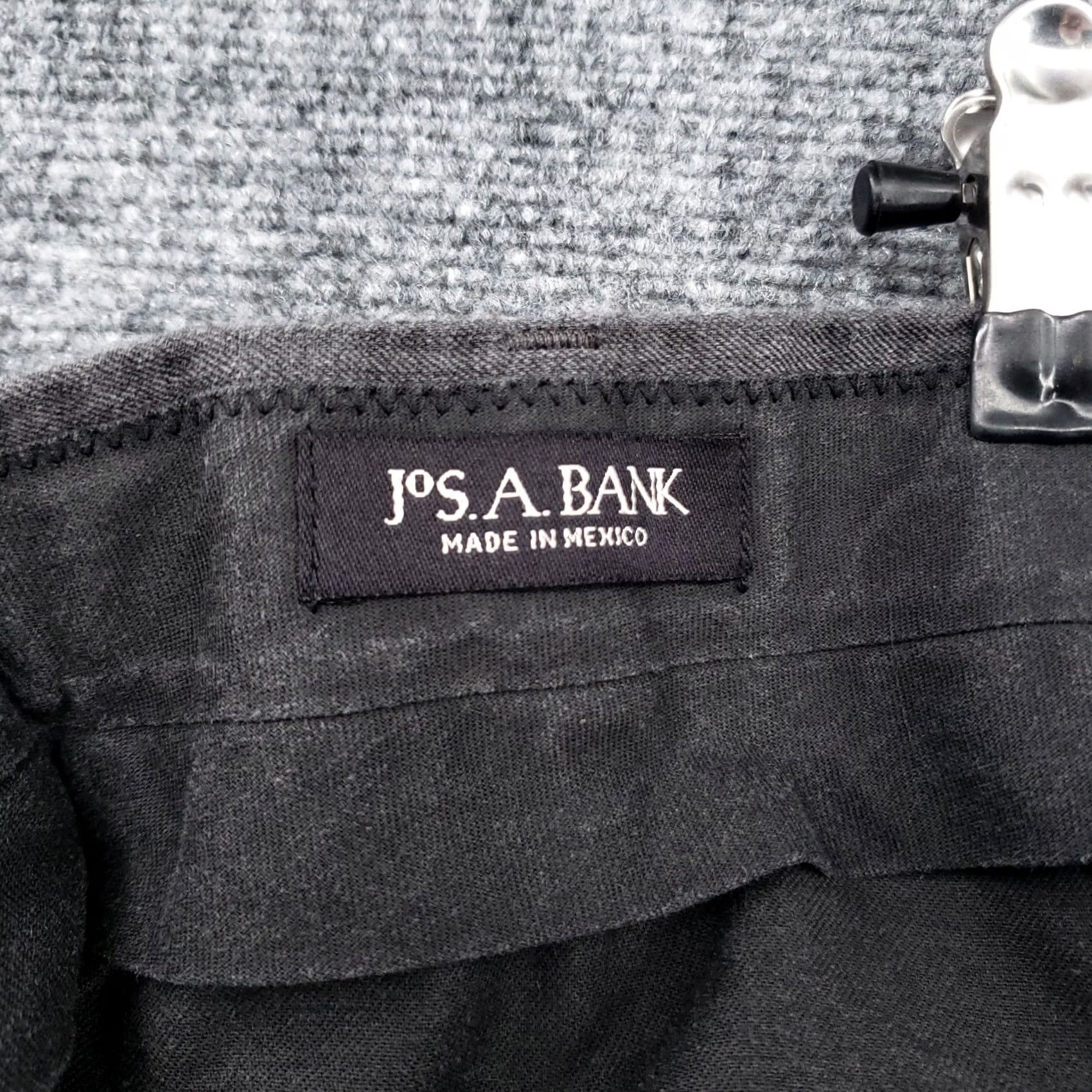 Jos. A. Bank Jos A Bank Dress Pants Mens 40 Wool Pleated Gray Straight Mid-Rise Long Size US 40 / EU 56 - 3 Thumbnail