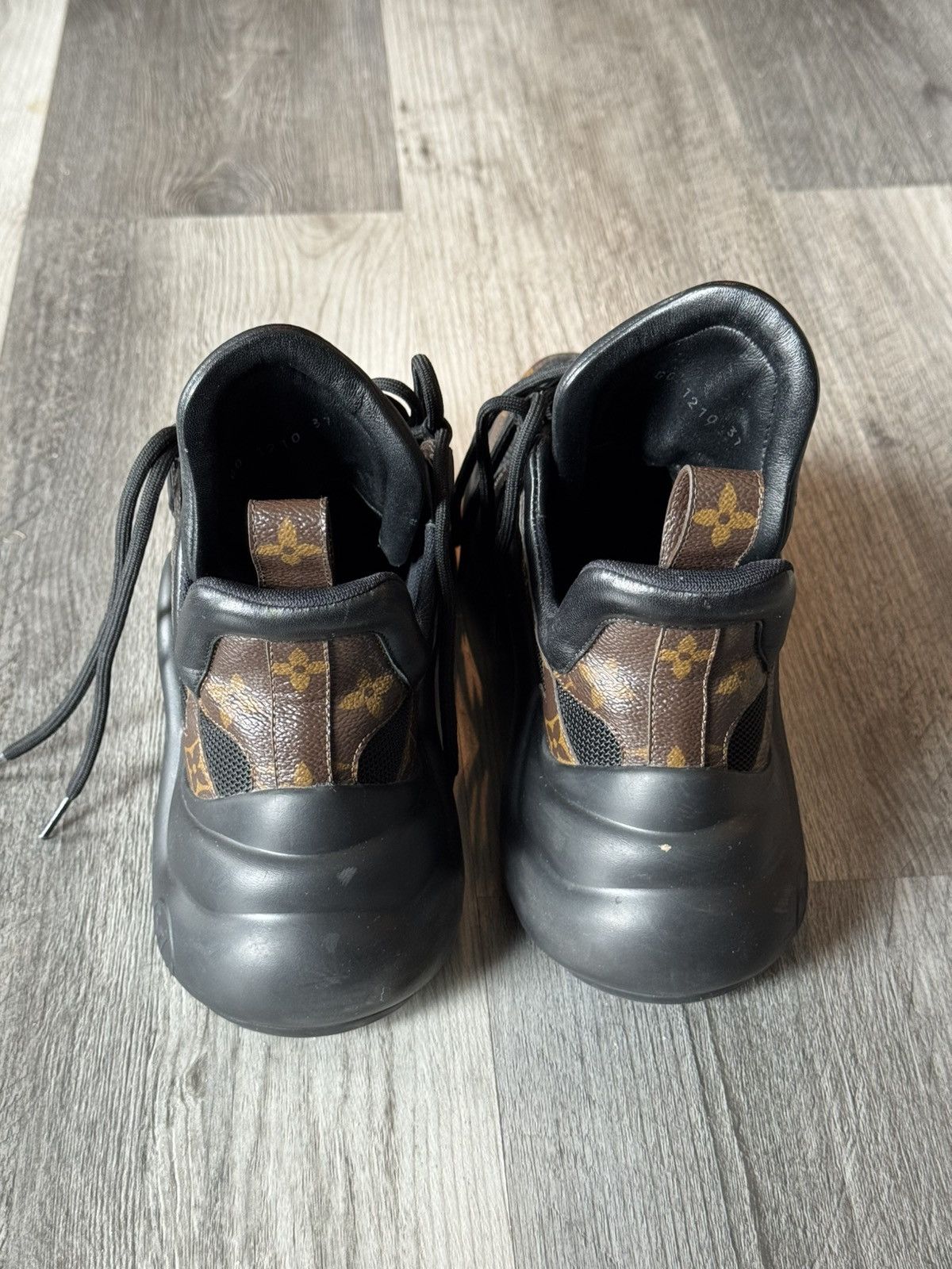 Louis Vuitton Louis Vuitton Archlight Black and Brown Monogram Size US 7 / IT 37 - 4 Thumbnail