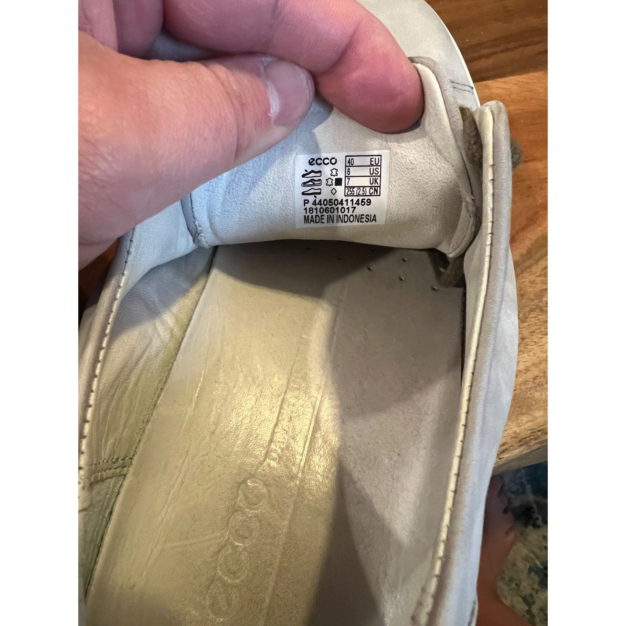 Ecco Ecco Soft Leather Classic Sneaker - Size 40 / 6 Size US 6 / EU 39 - 5 Thumbnail