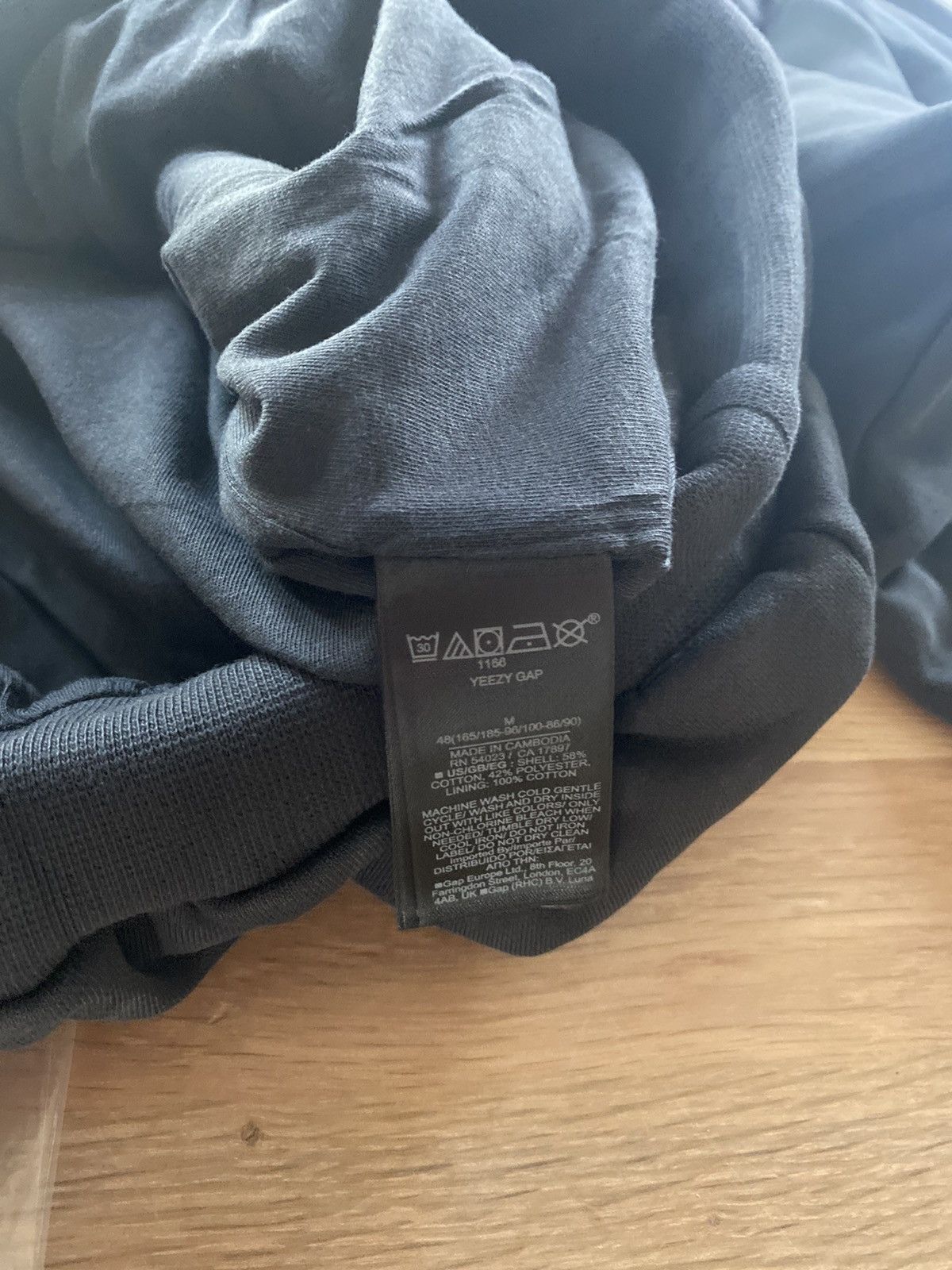 Gap × Kanye West Yeezy Gap Logo Hoodie Size US M / EU 48-50 / 2 - 7 Thumbnail