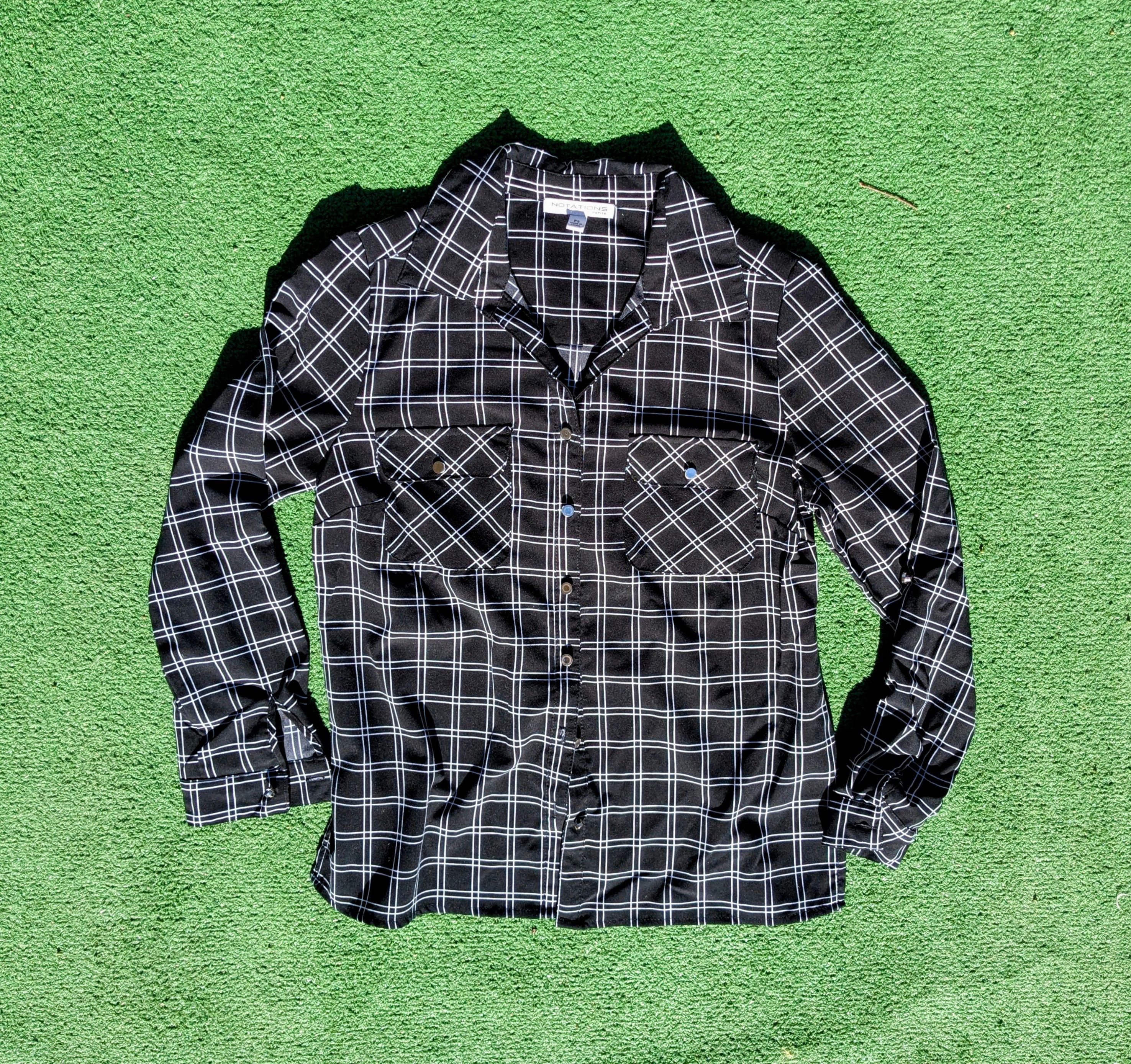 Other Notations Petite Small Button-Down 2-pocket Blouse Shirt EUC Size S / US 4 / IT 40 - 5 Thumbnail