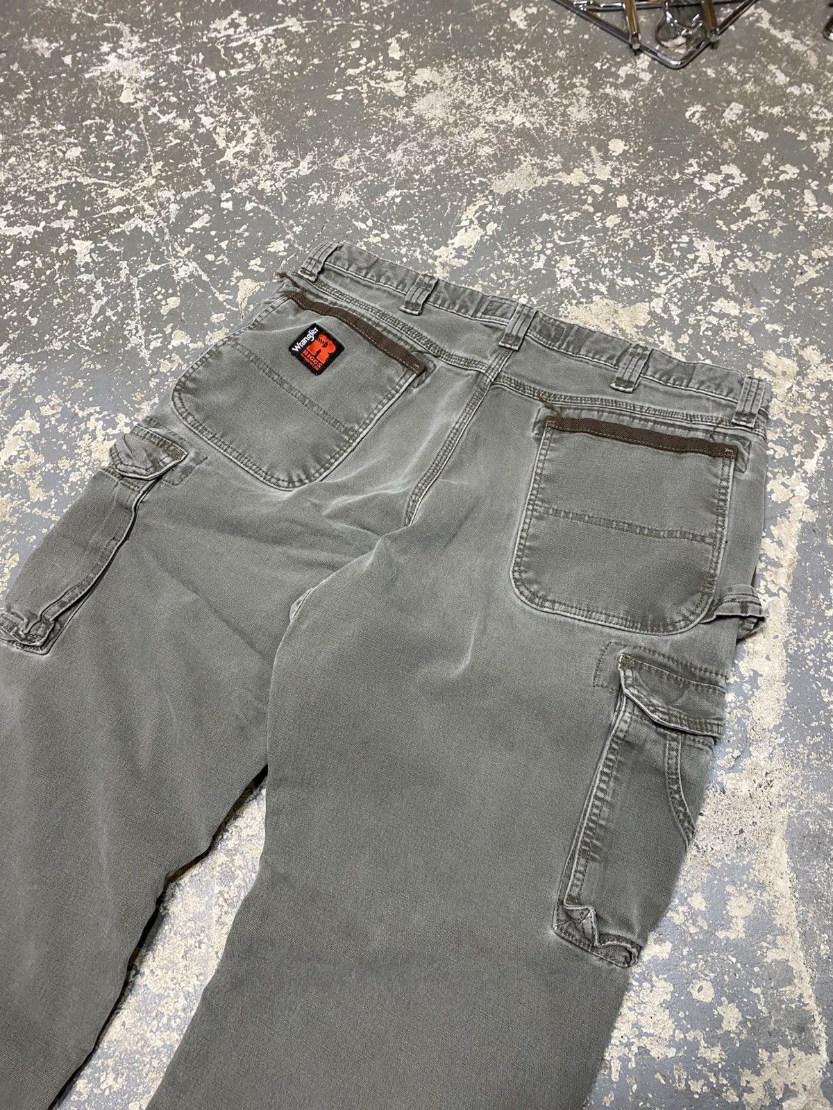 Carhartt × Dickies × Vintage Vintage Wrangler Riggs Carpenter Double Knee Baggy Fit Pants Size US 34 / EU 50 - 7 Thumbnail