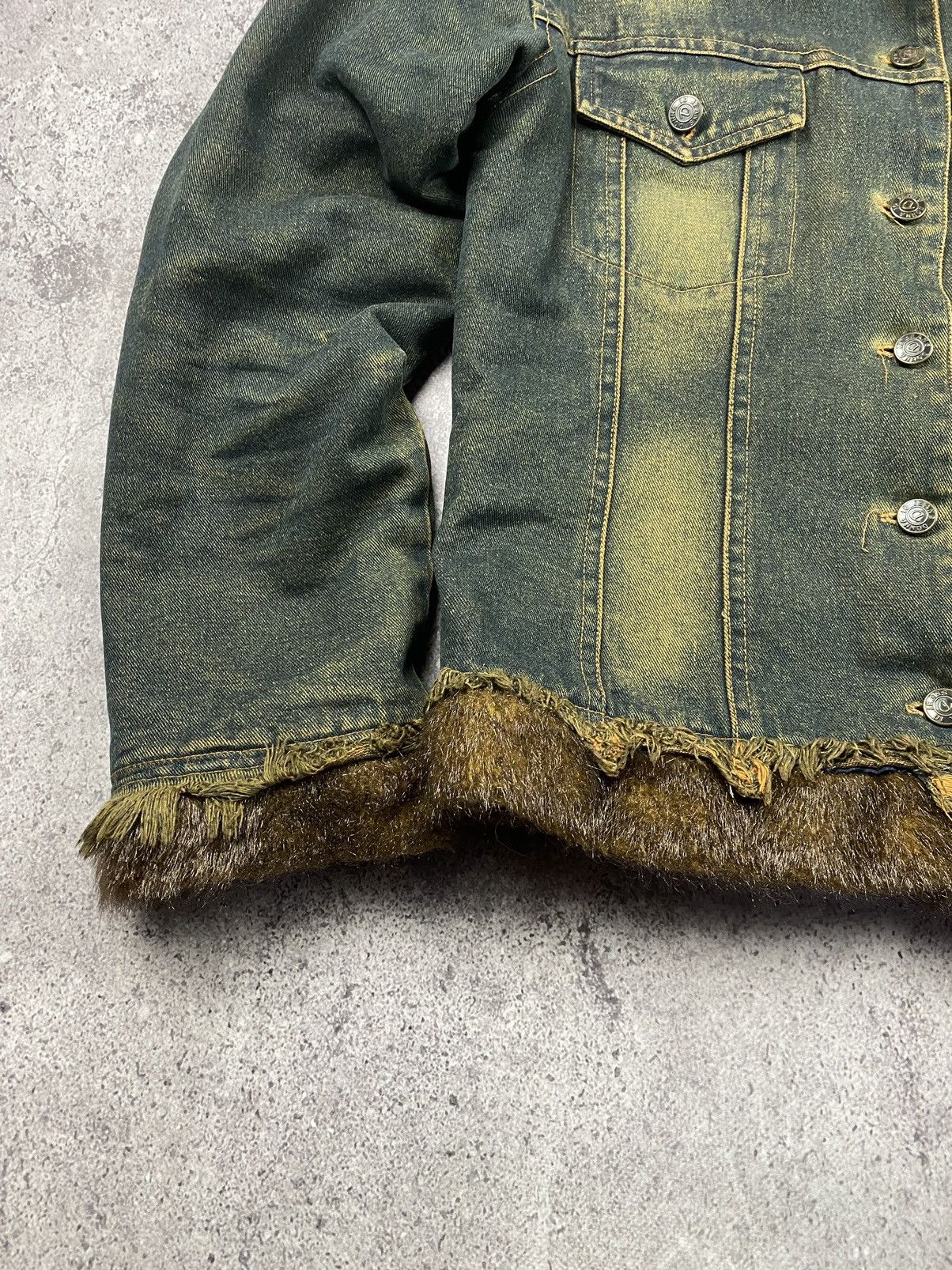 Japanese Brand × Le Grande Bleu (L.G.B.) × Vintage BOXY Fur Collar Denim Jacket Vintage Cropped Y2K 90s Size US S / EU 44-46 / 1 - 6 Thumbnail