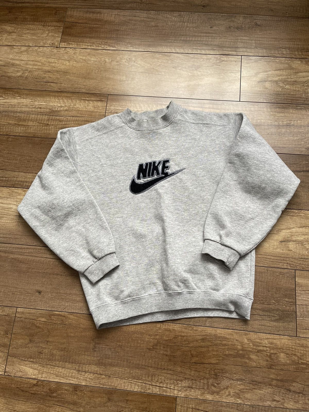 Nike Nike Vintage Sweatshirt Y2K Big Logo 90s Size US S / EU 44-46 / 1 - 9 Thumbnail