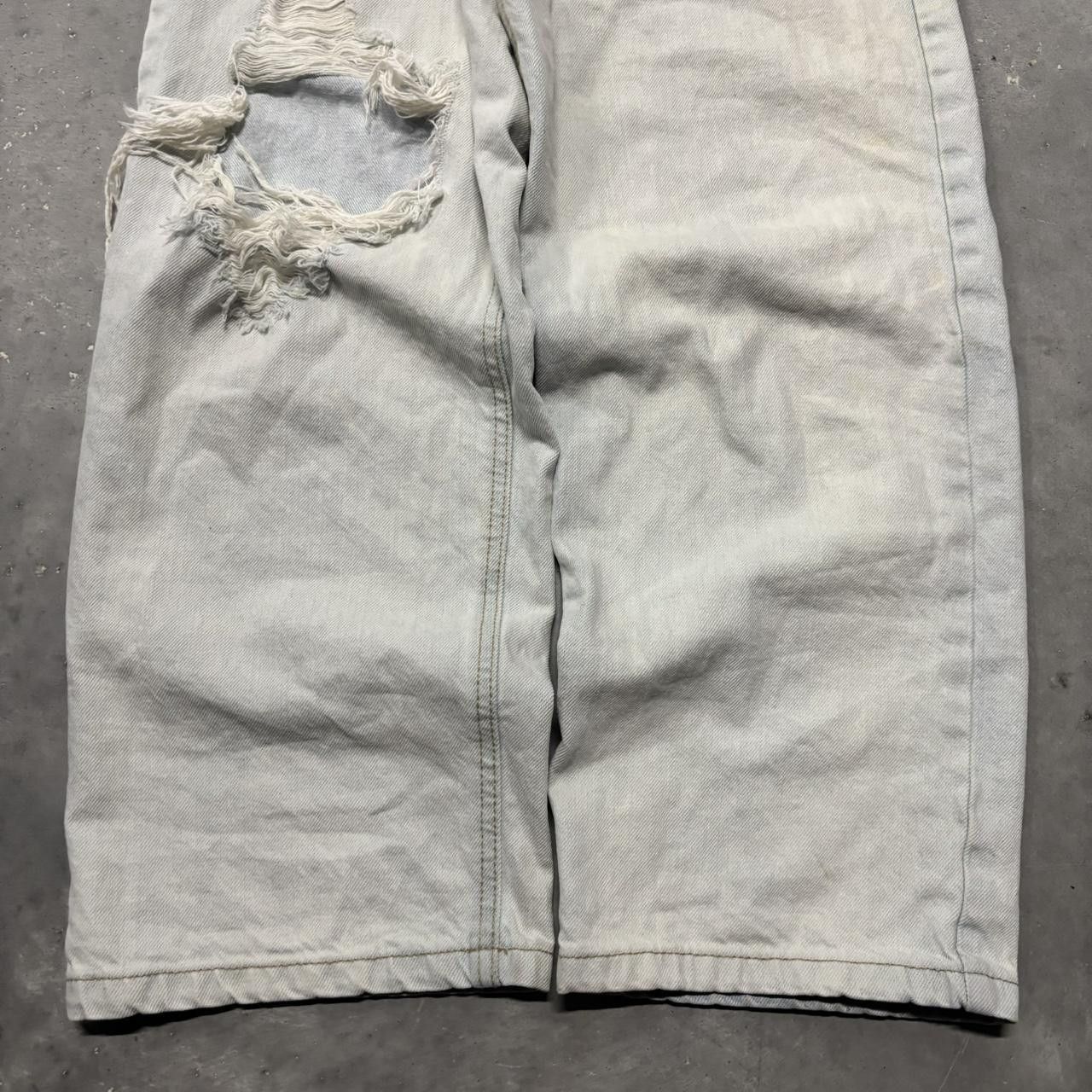 Japanese Brand × Vintage Crazy Vintage Y2K/2000s Grunge Light Wash Distressed Denim Jeans! Size US 30 / EU 46 - 6 Thumbnail