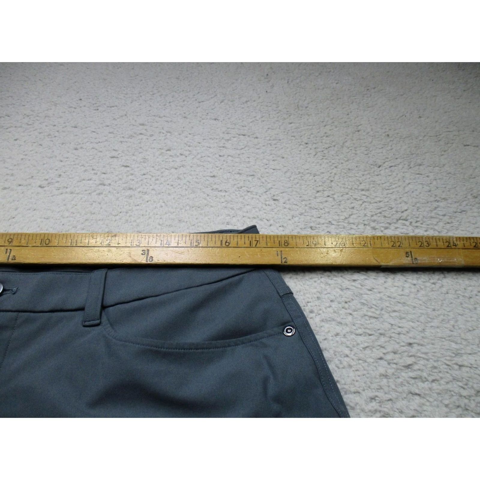 Lululemon Lululemon ABC Pants Mens 34x30 Gray Stretch Casual Performance Travel Size US 34 / EU 50 - 4 Thumbnail