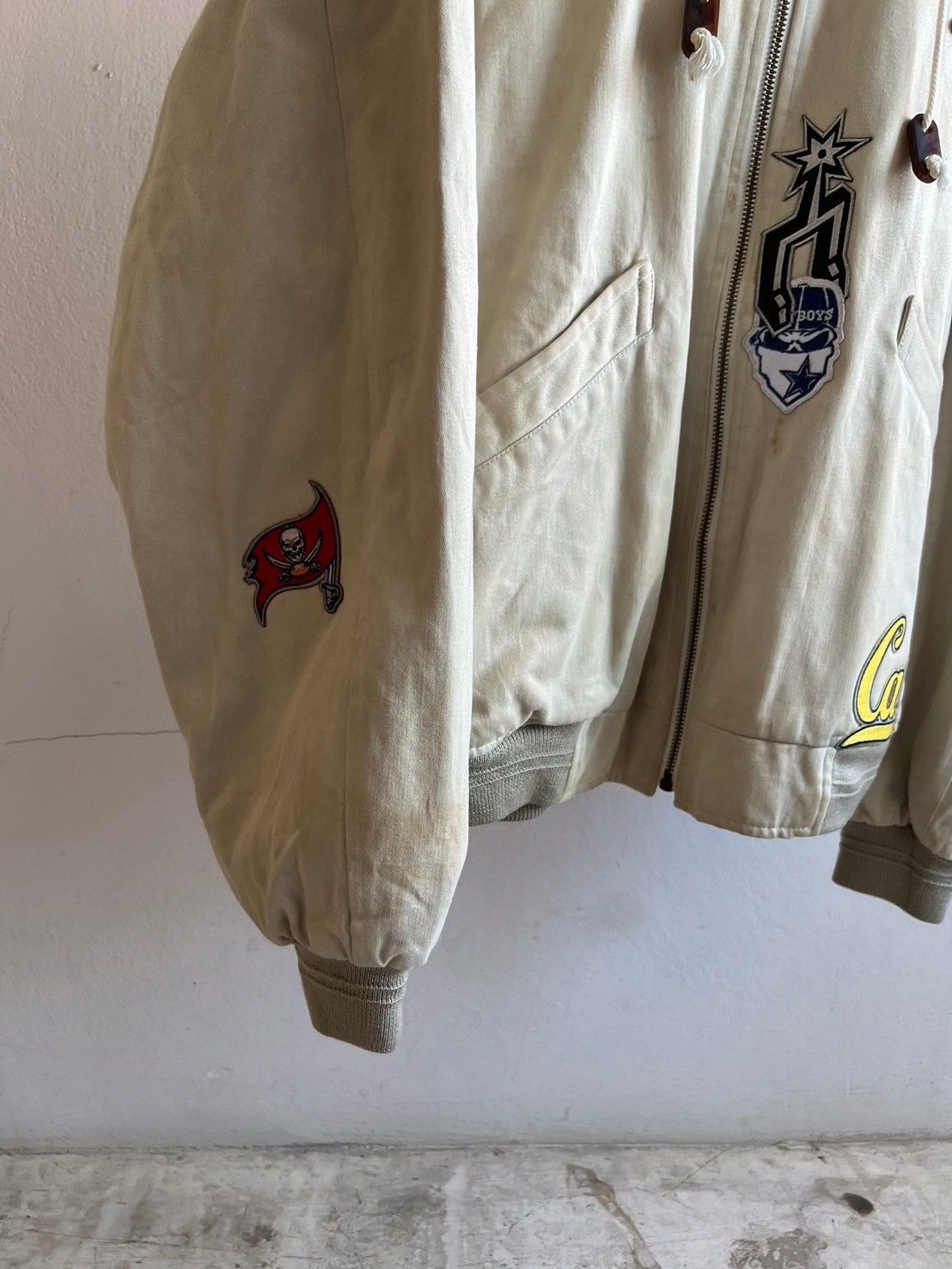Vintage Distressed Vintage 90s Urban Hills Hoodie Jacket Size US L / EU 52-54 / 3 - 6 Thumbnail