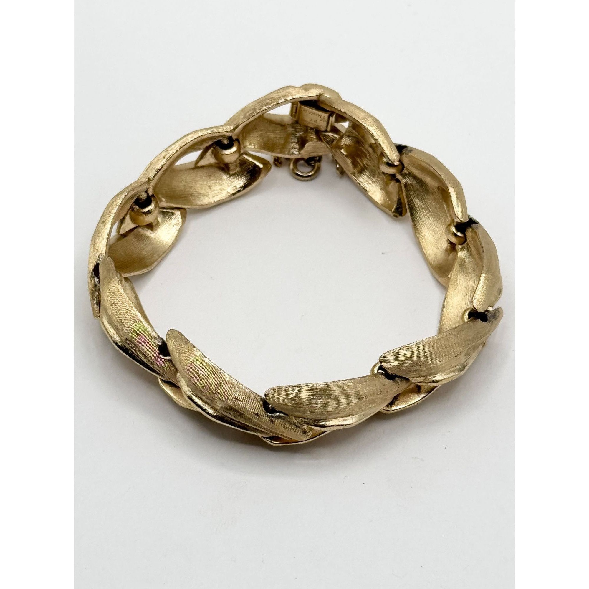 Vintage Crown Trifari Brushed Gold Link Bracelet Size ONE SIZE - 3 Thumbnail