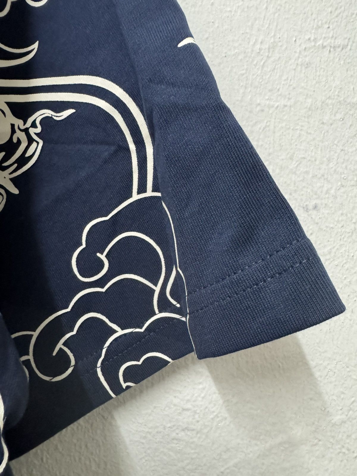 Evisu Evisu Koi Osaka Japan Overprint T shirt Size US XL / EU 56 / 4 - 3 Thumbnail
