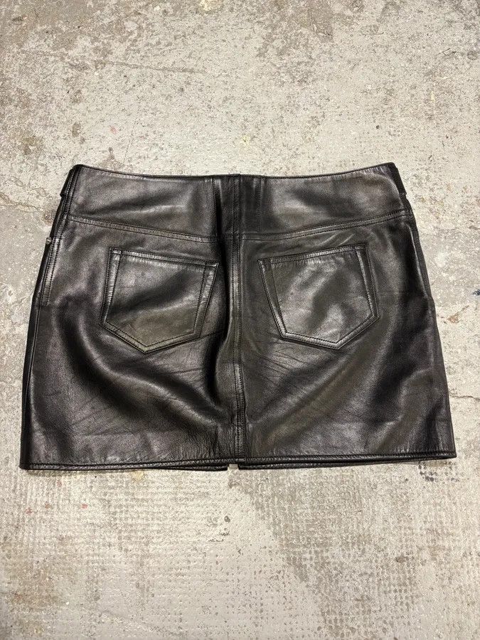 Saint Laurent Paris × Vintage SS2013 Saint Laurent Black Zip Rock Leather Skirt Size 27" / US 4 / IT 40 - 4 Thumbnail