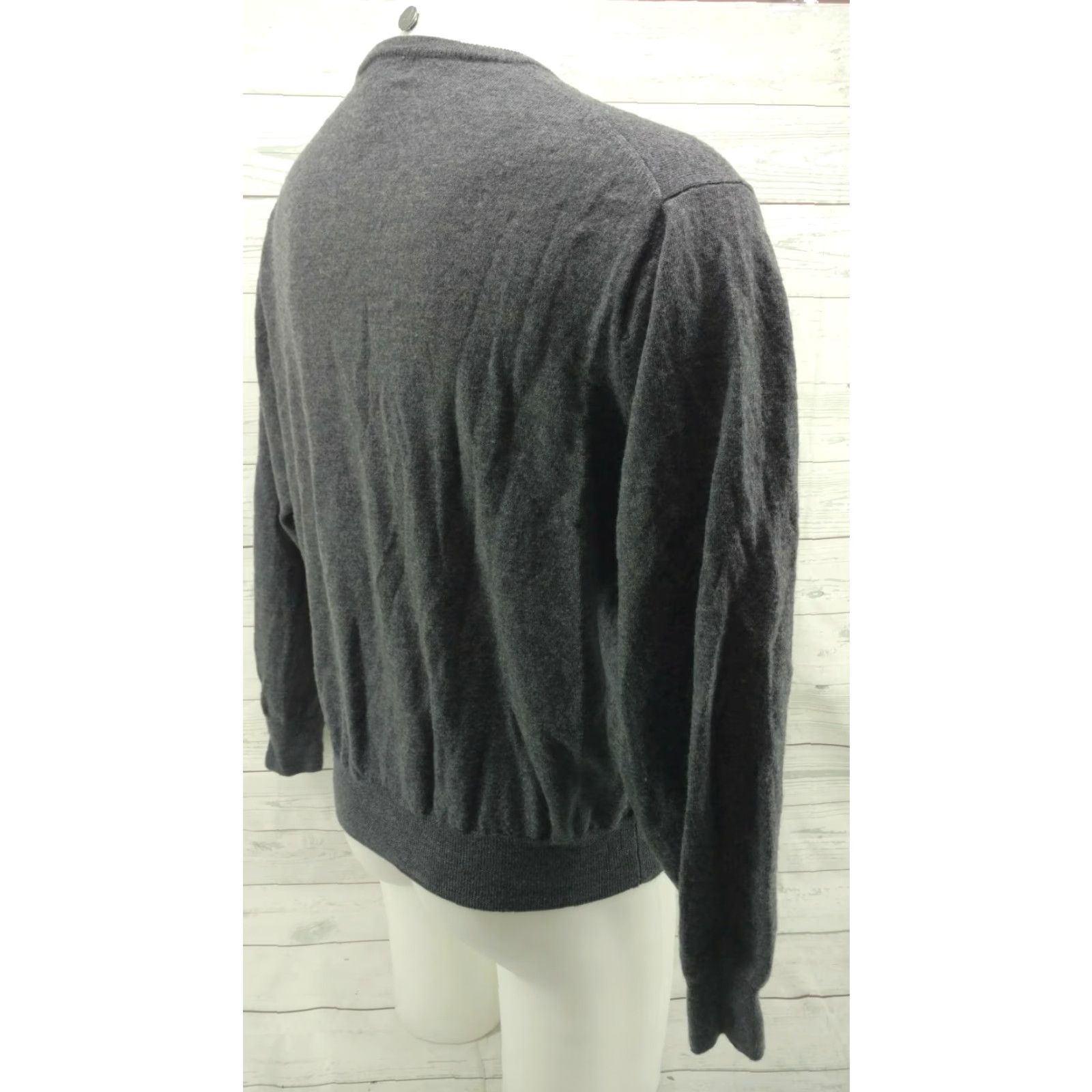 Peter Millar Peter Millar Sweater Men's XL Merino Wool Gray V-Neck Casual Shirt Size US XL / EU 56 / 4 - 4 Thumbnail