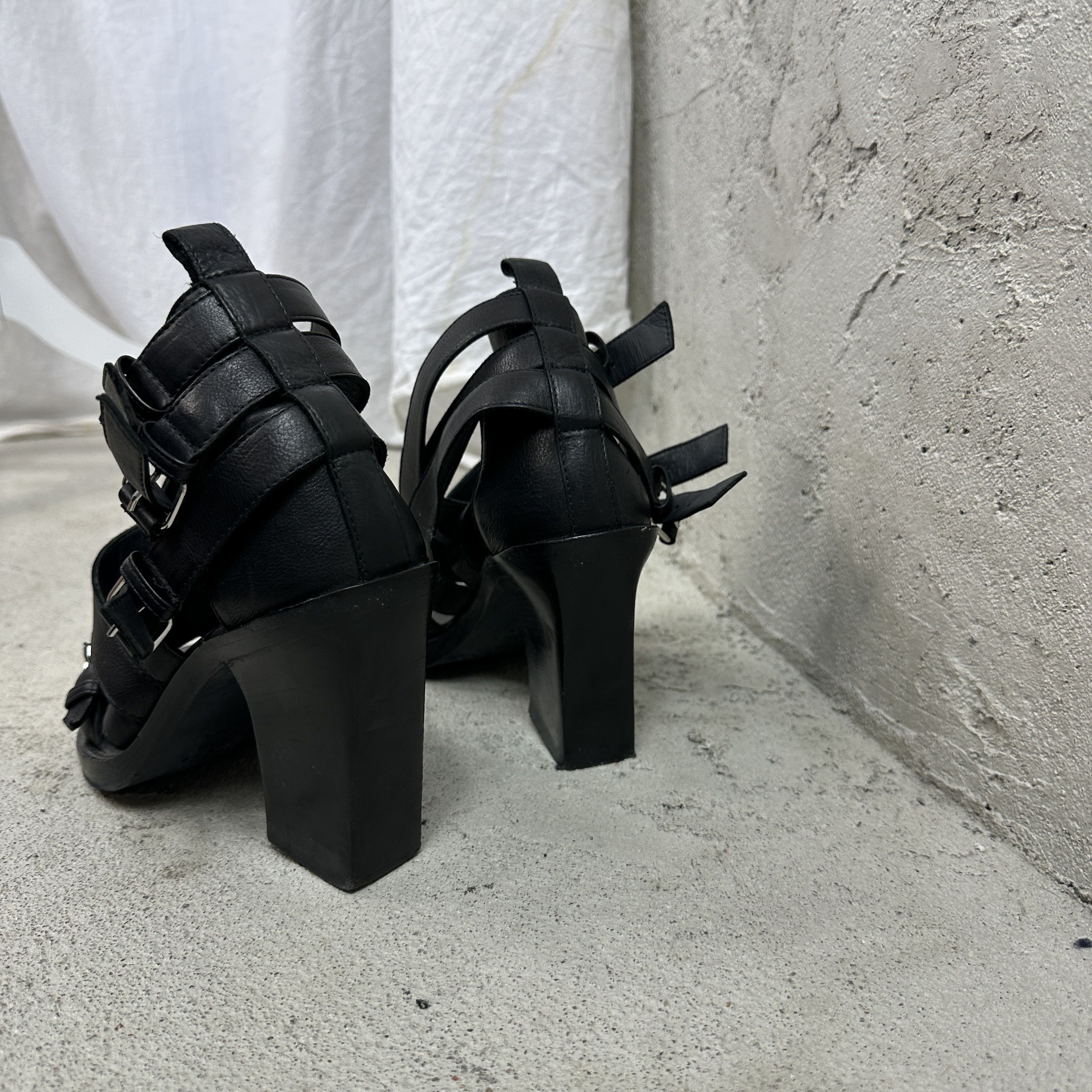 Ann Demeulemeester × Vintage Vintage Leather Opium Grunge Strapped Bondage Heels 00s Size US 7 / IT 37 - 10 Thumbnail