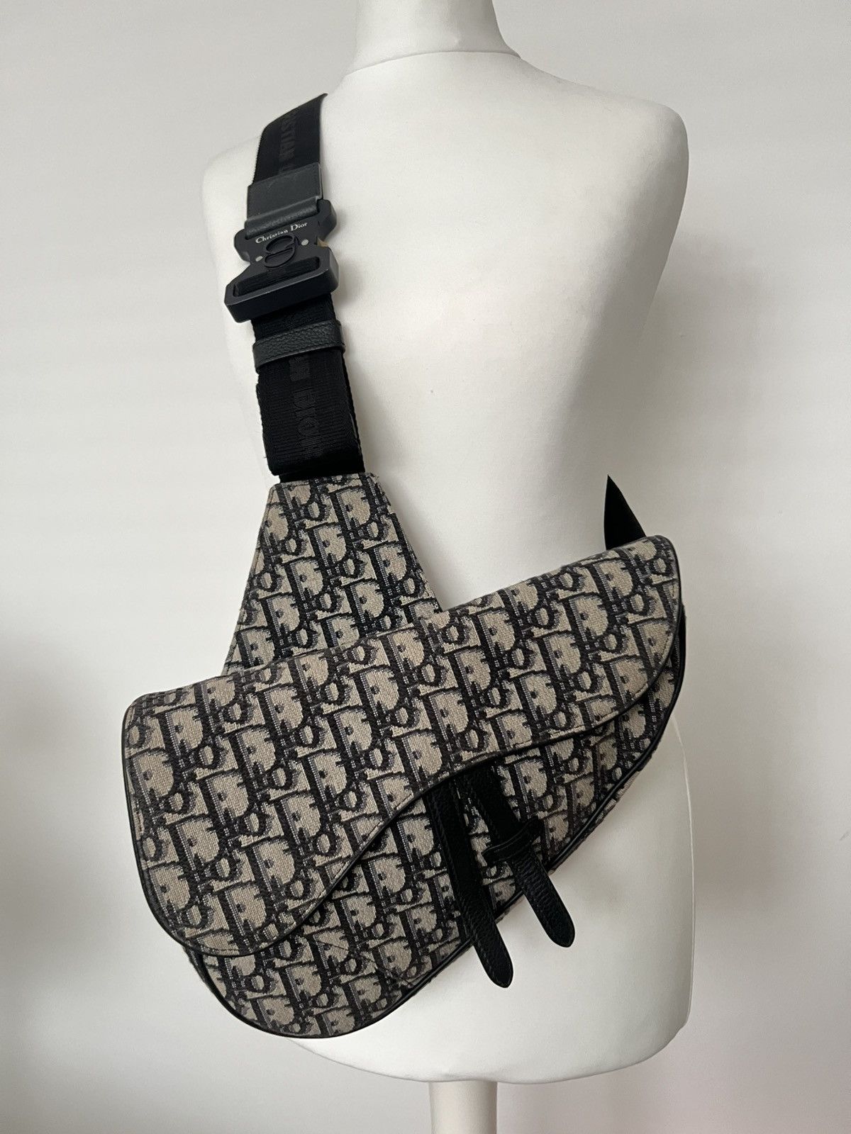 Dior Dior Saddle Bag Beige and Black Dior Oblique Jacquard Size ONE SIZE - 1 Thumbnail