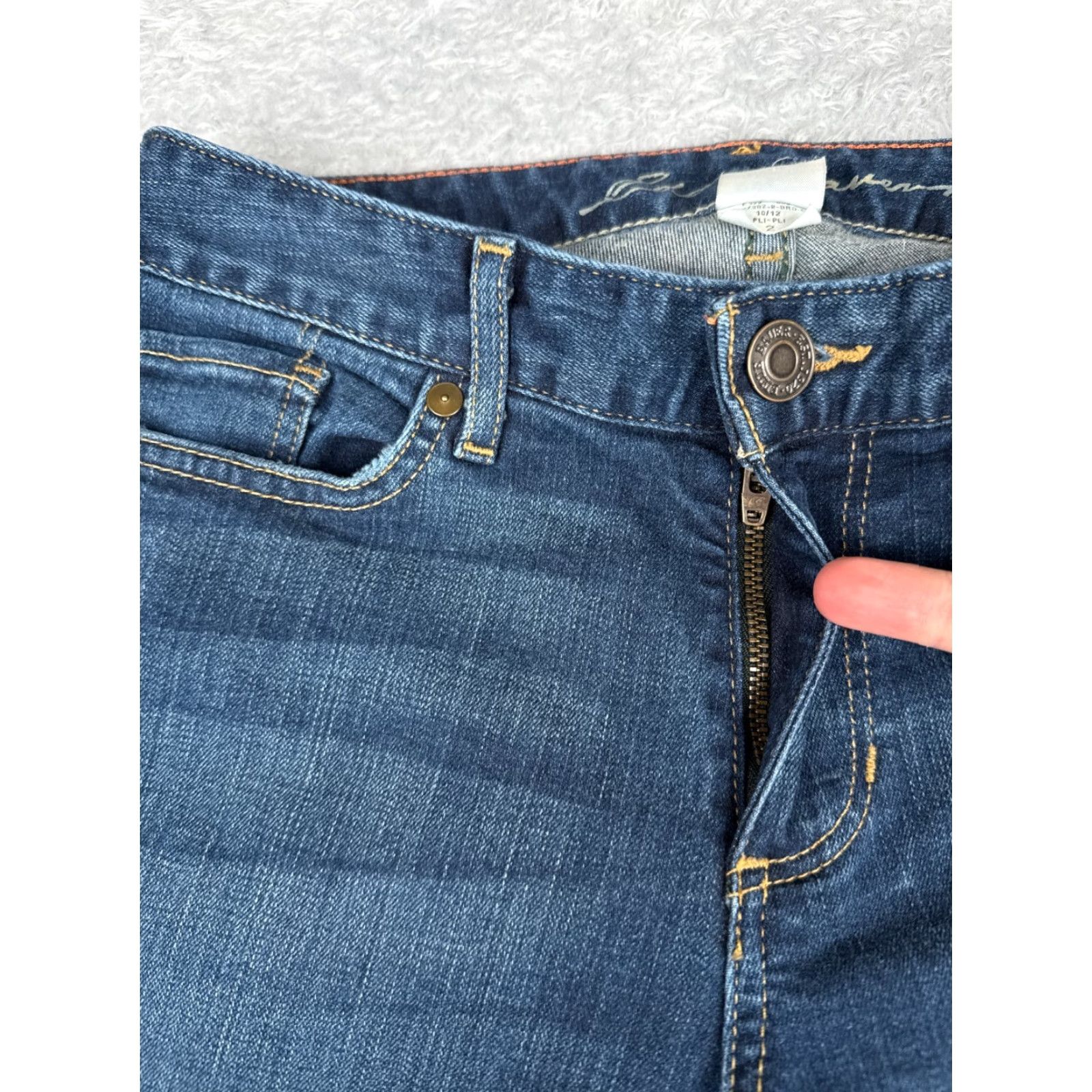 Eddie Bauer VINTAGE Eddie Bauer Jeans Womens 8 Blue Denim Slightly Curvy Bootcut Low Rise 27x31 Size 30" / US 8 / IT 44 - 5 Thumbnail